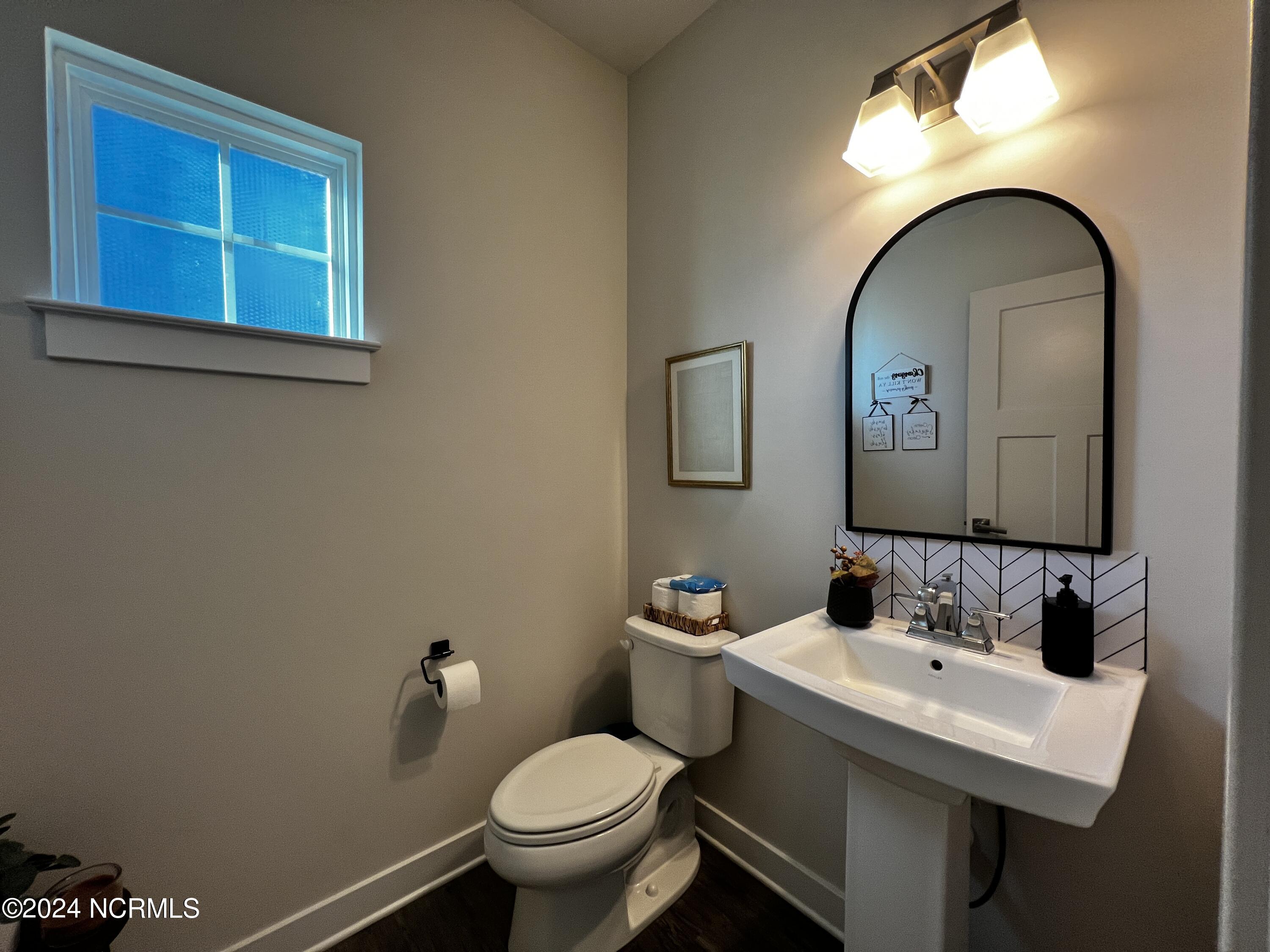 230 Green Lake Road, Moyock, NC, 27958