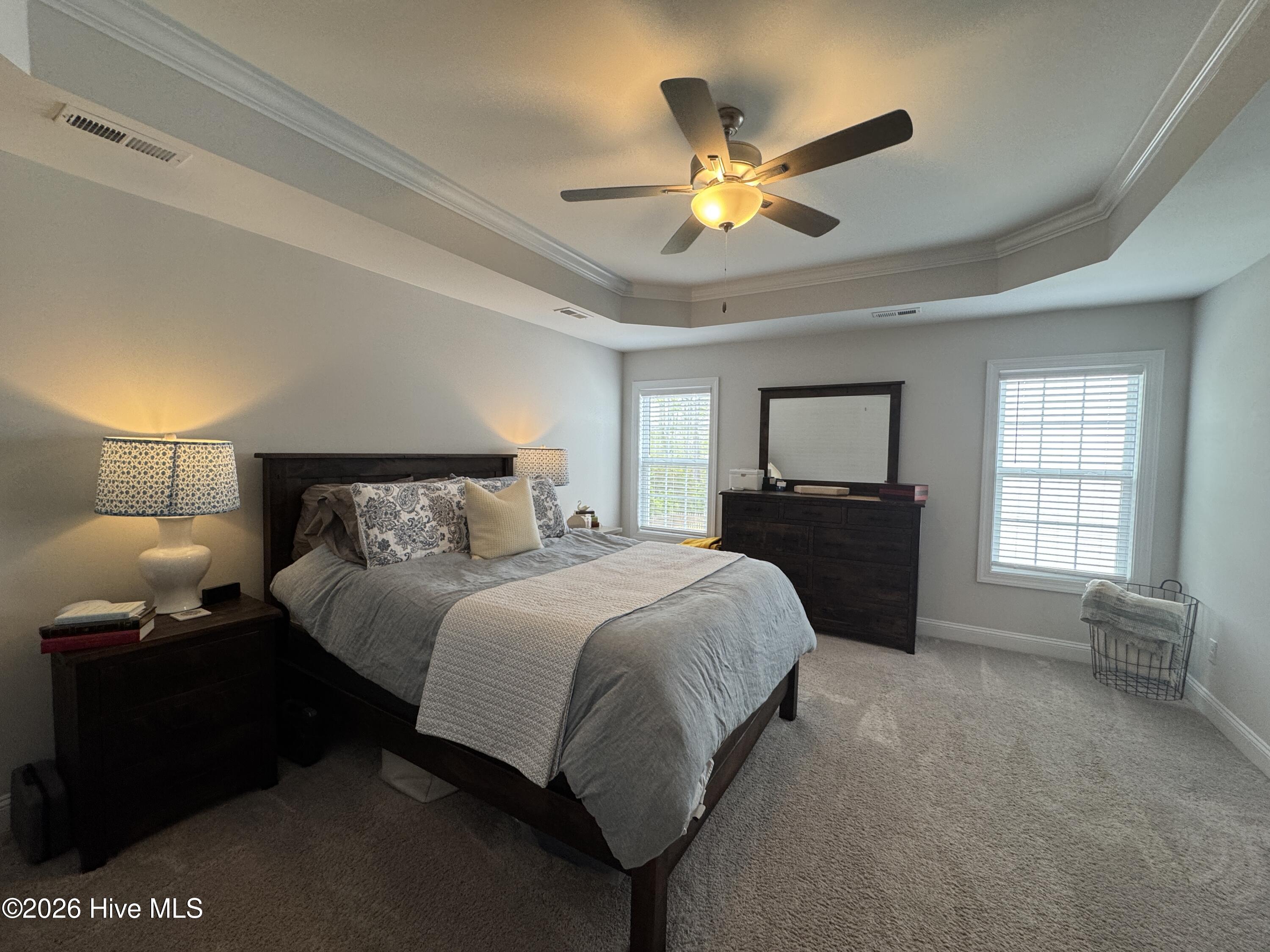 100568622 | Photo 10