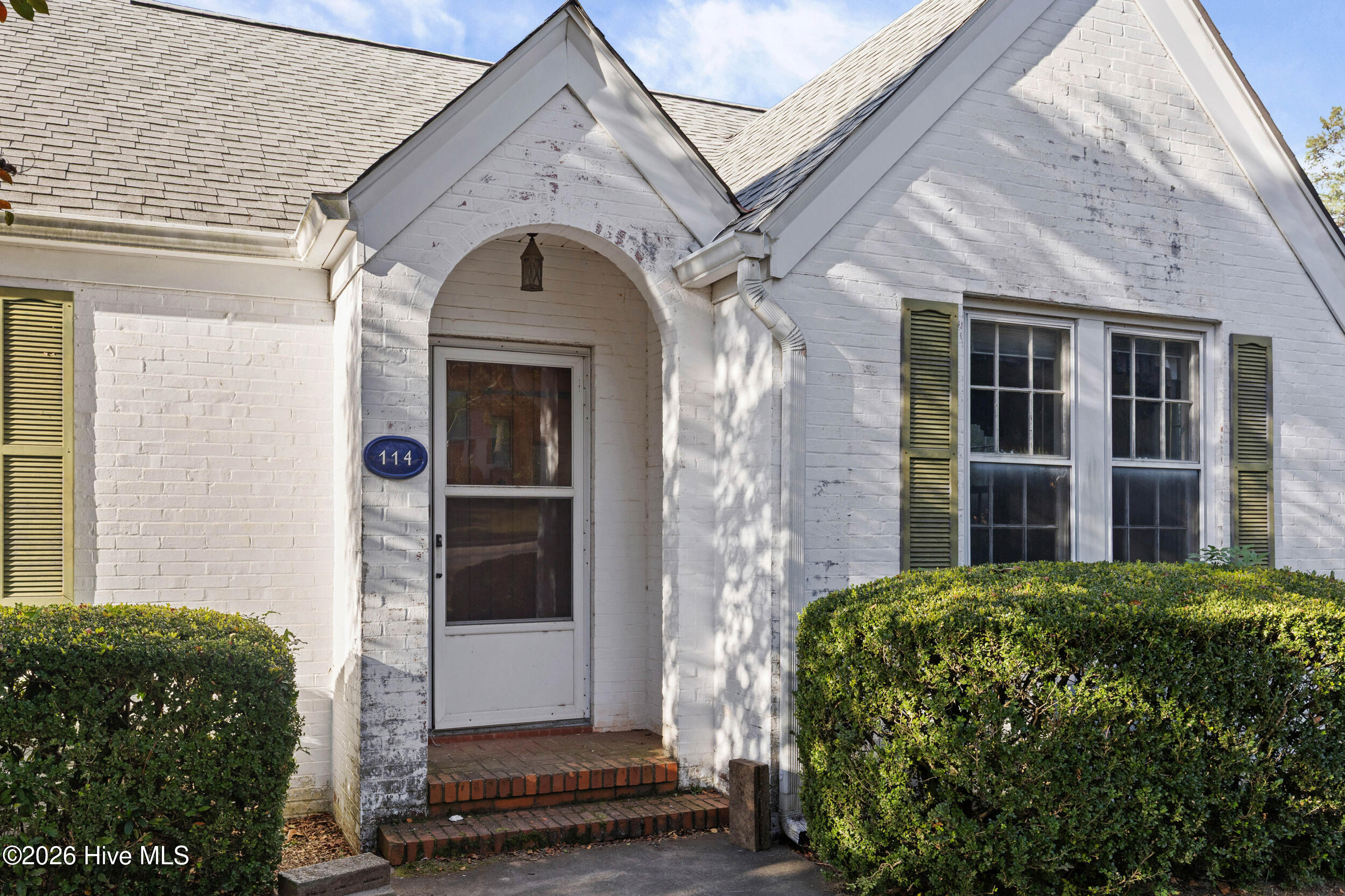 Photo 3 of Single family home for sale at 114 E Martintown Rd, North Augusta, SC 29841 | MLS# 100613359 | Listing updated on 2026-10-29