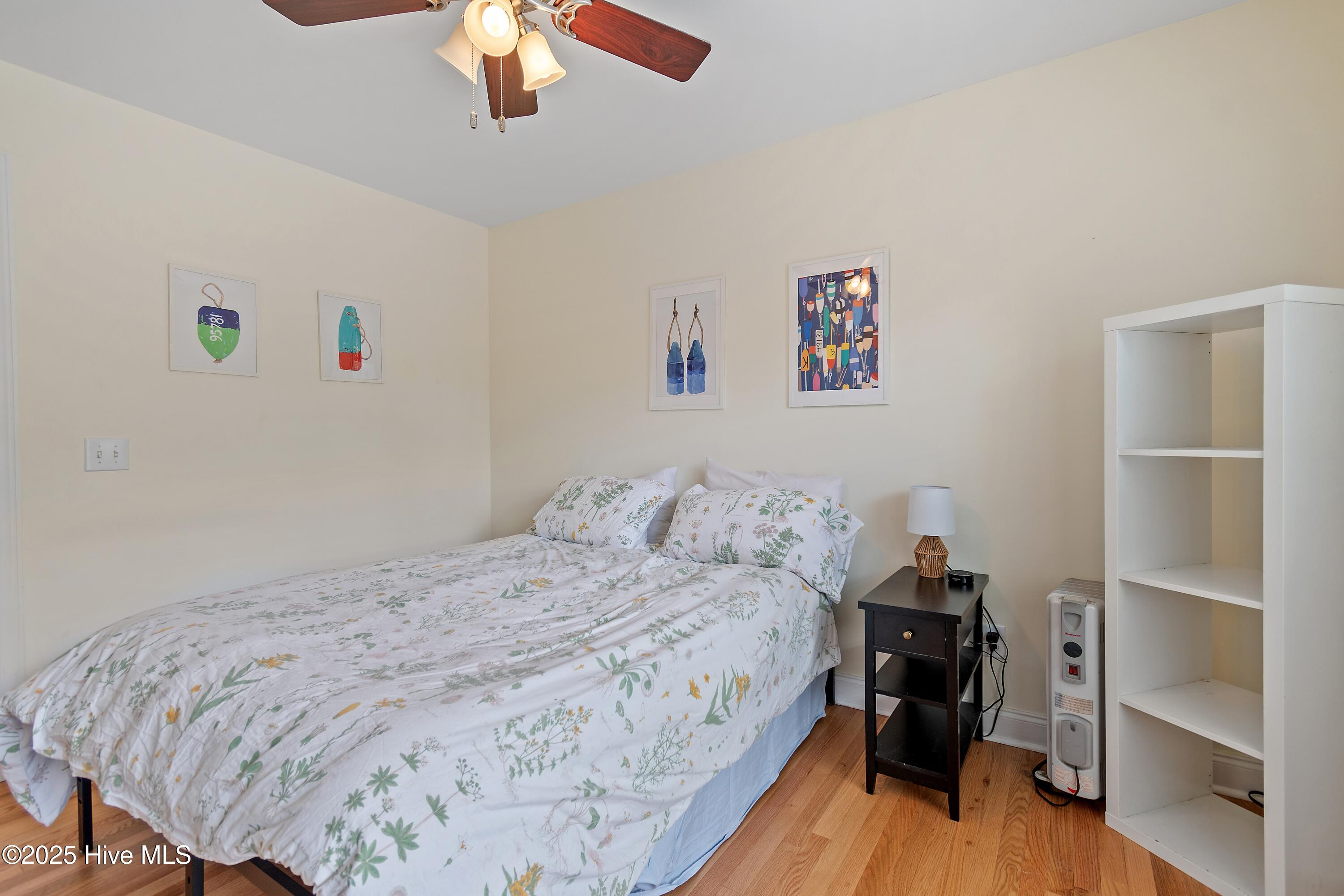 100520830 | Photo 43