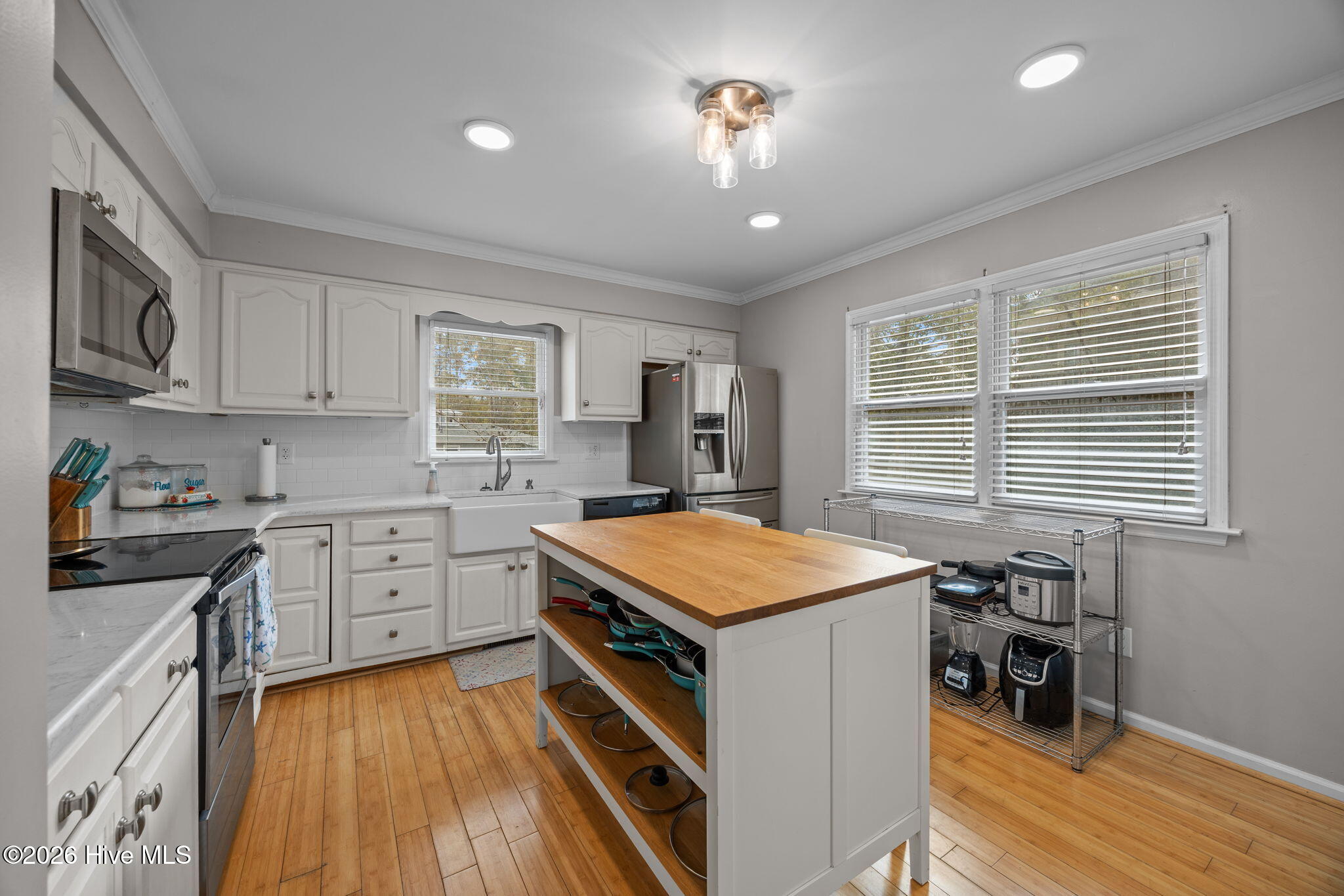 100547924 | Photo 38