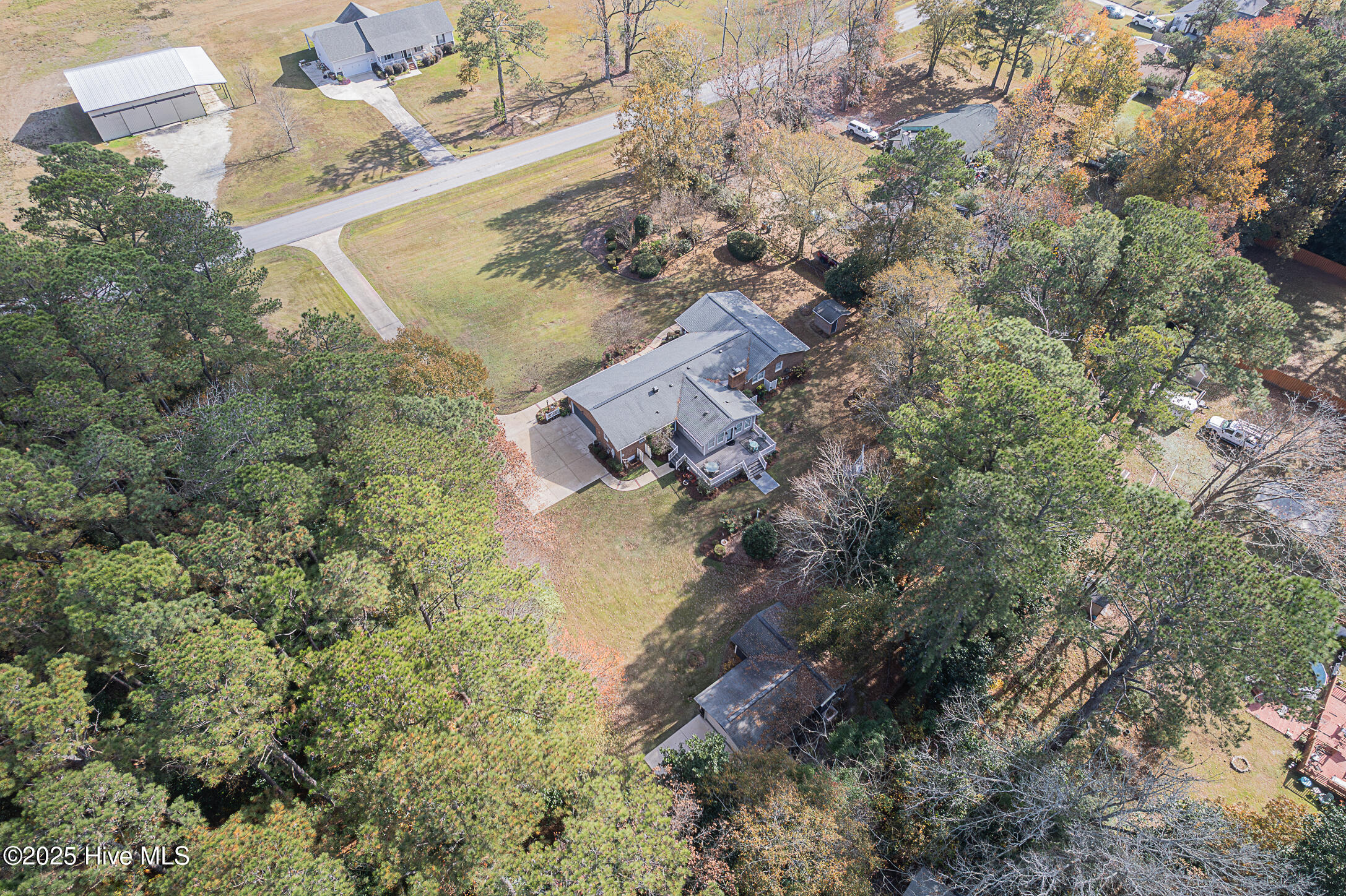 100542740 | Photo 84