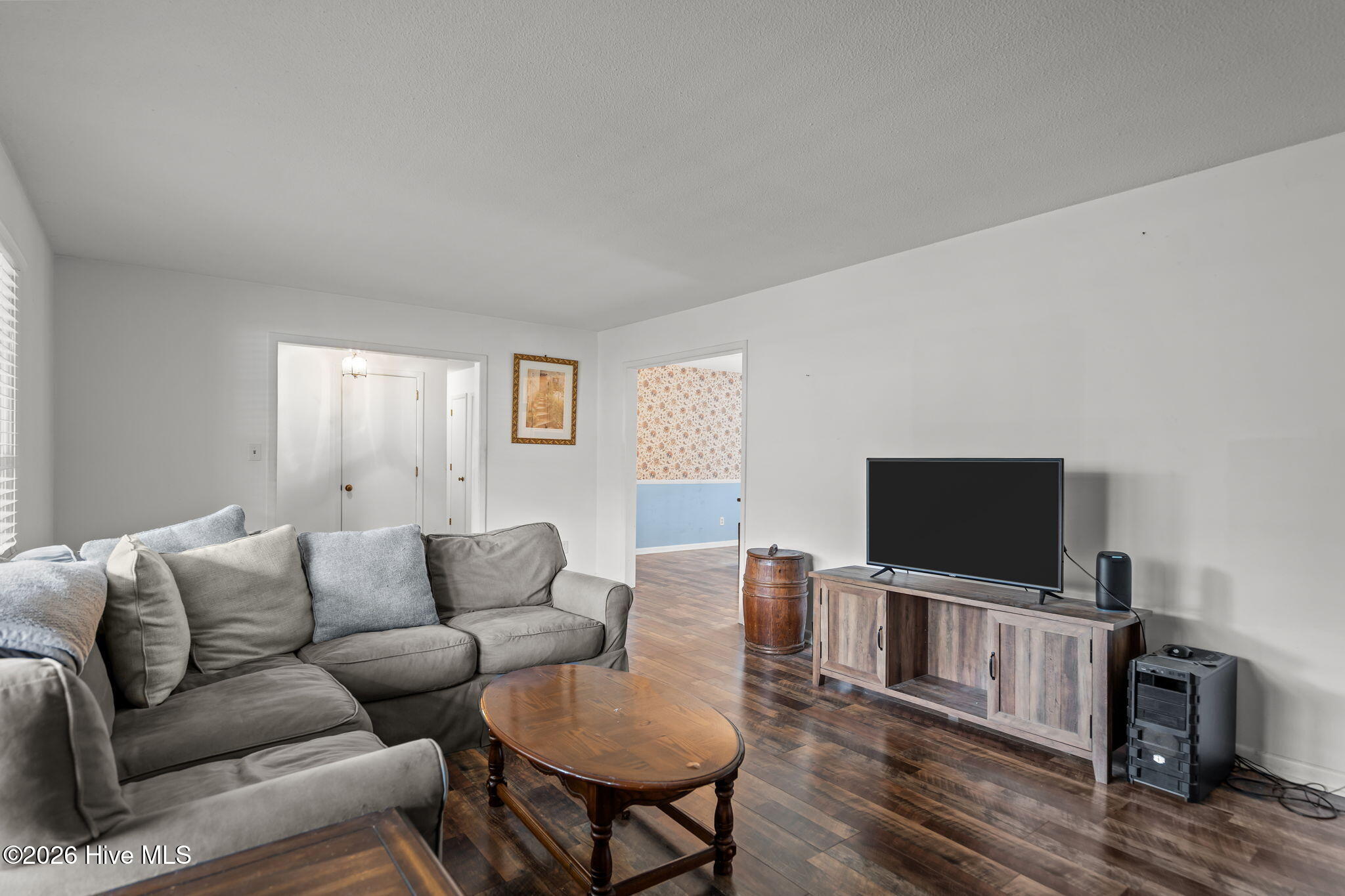 100551462 | Photo 11