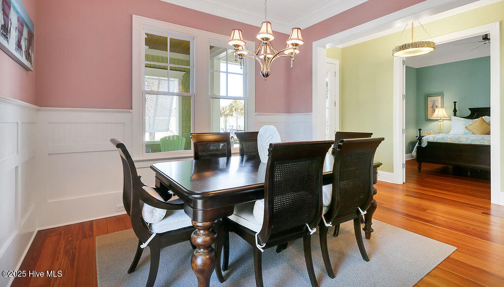 100538863 | Photo 11