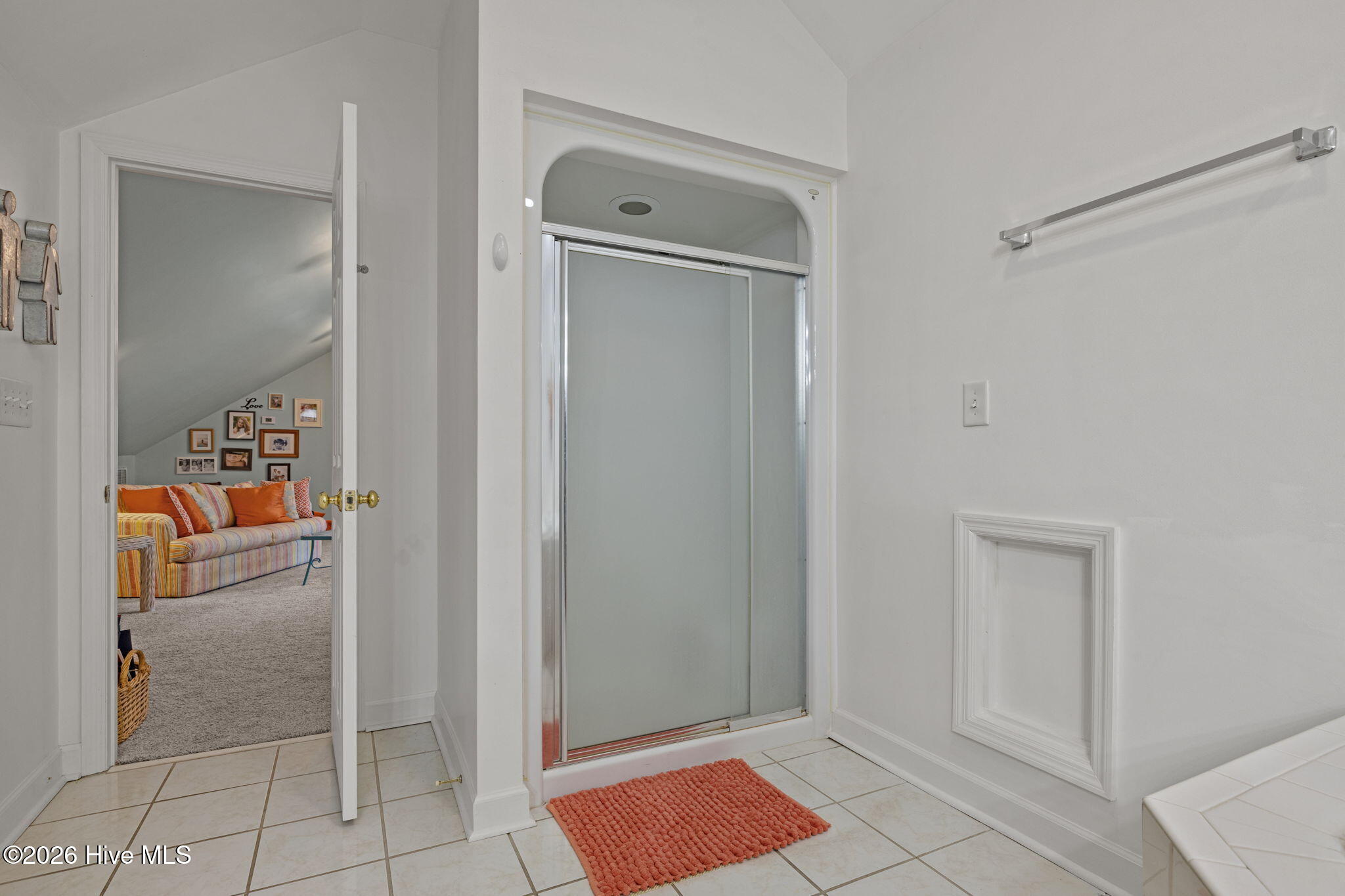 100552900 | Photo 30