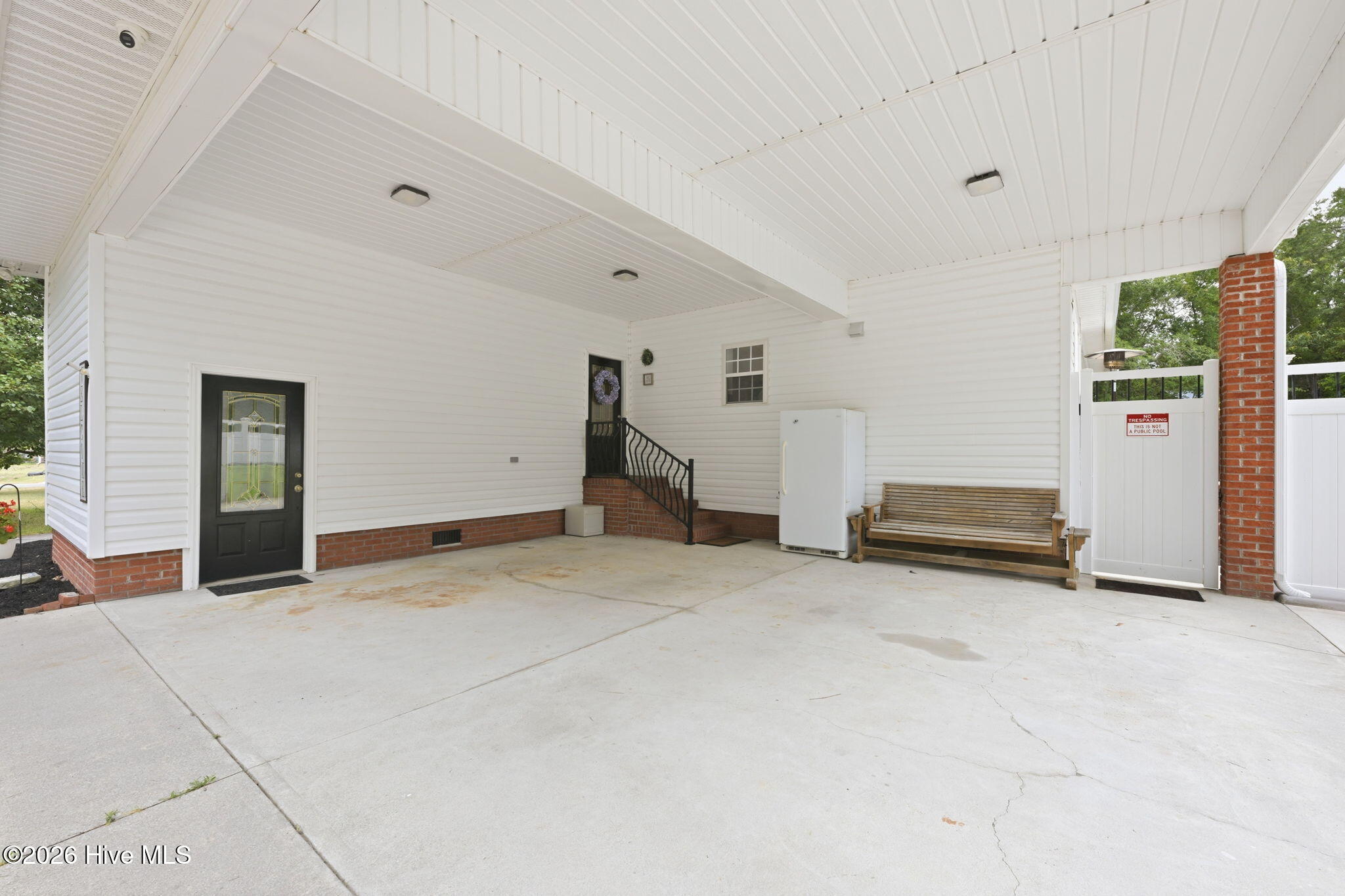 Exterior photo of 140 Webster Lane, Vanceboro, NC 28586. MLS: 100581393