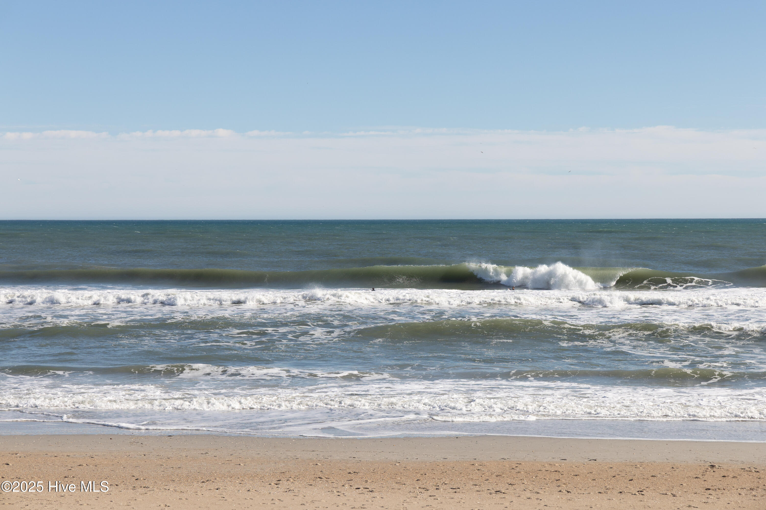 100547069 | Photo 28