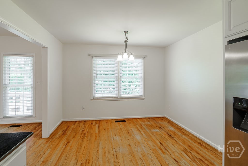 Breakfast Room