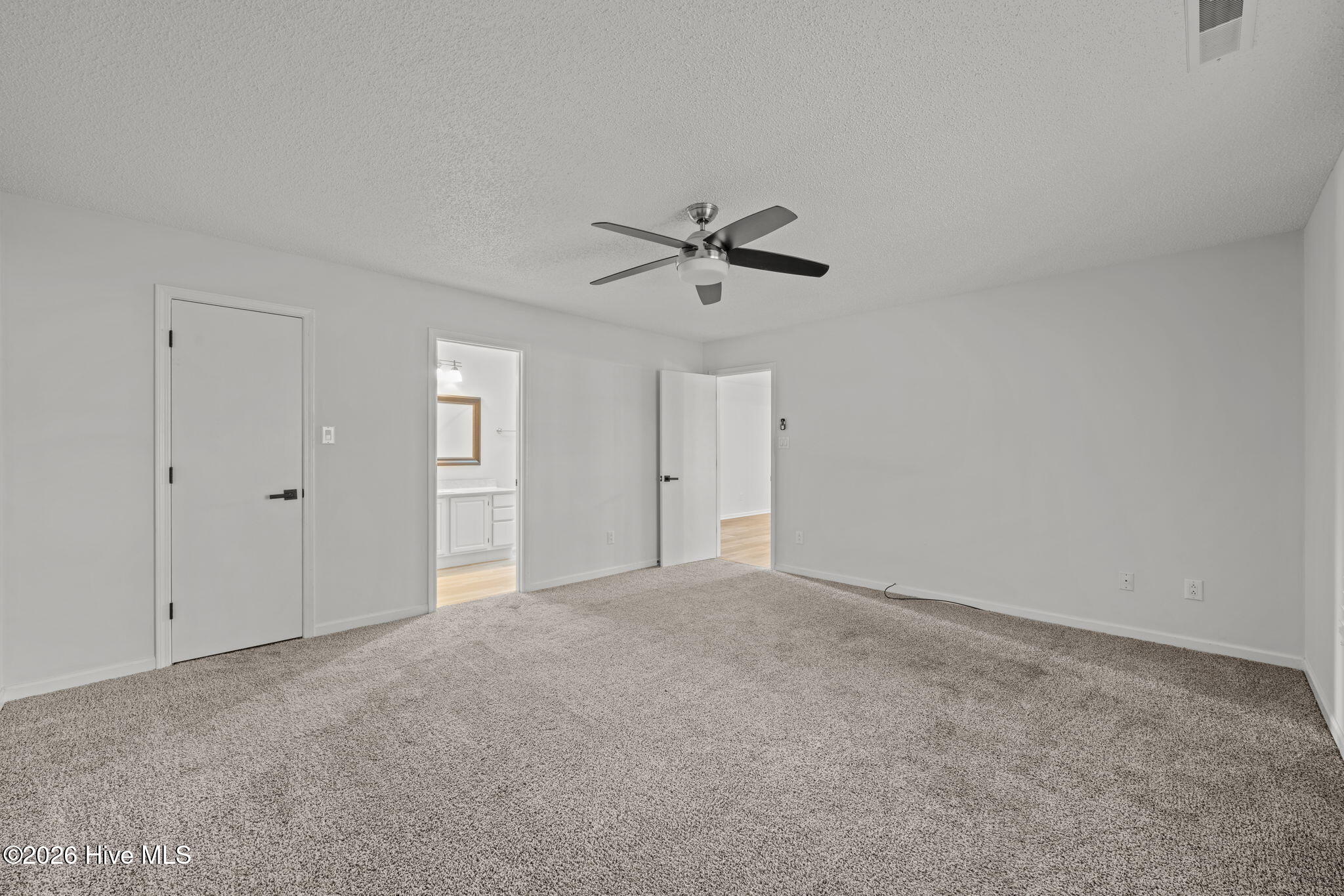 5801 Jolly Roger Road,New Bern