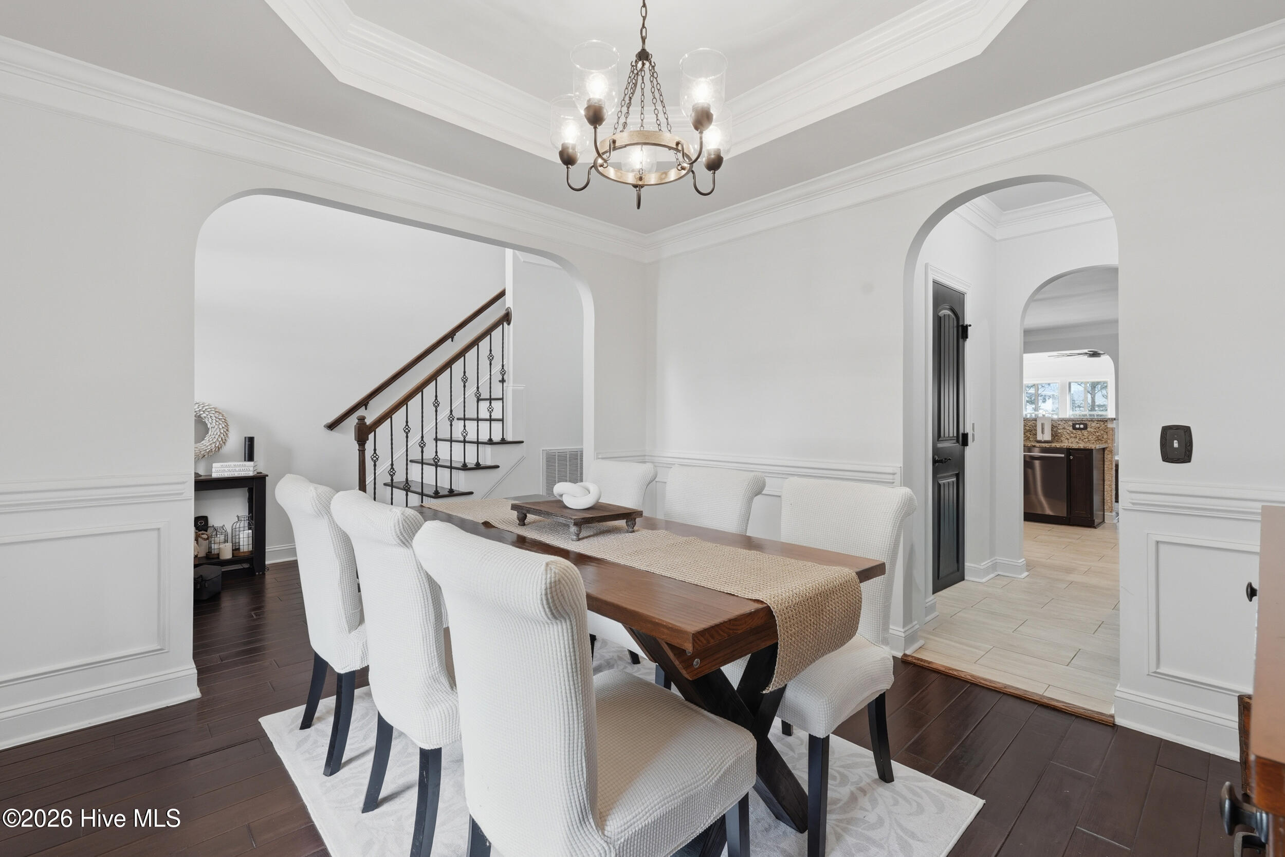 100551970 | Photo 17