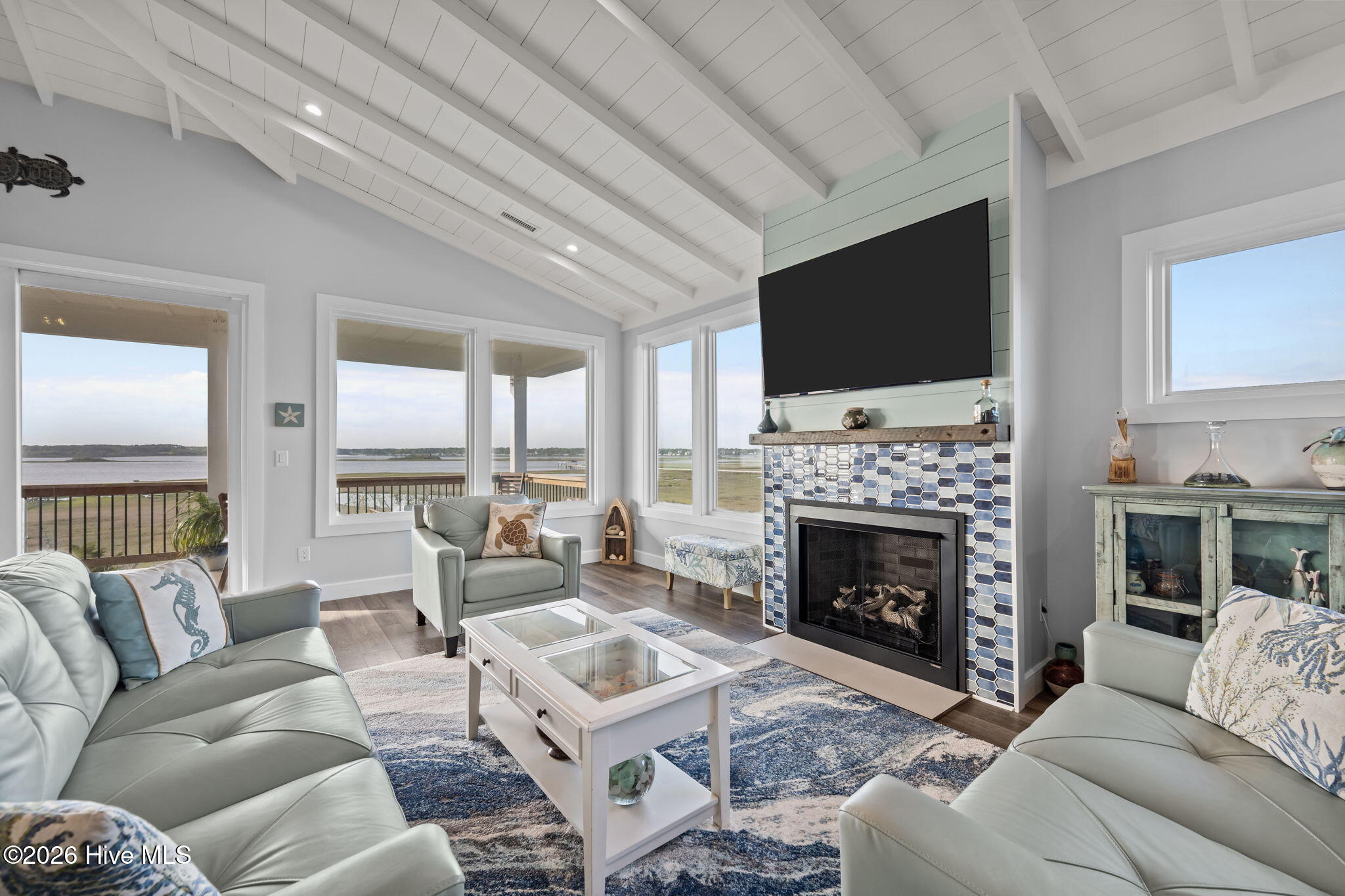 1207 S Topsail Drive, Surf City, NC, 28445