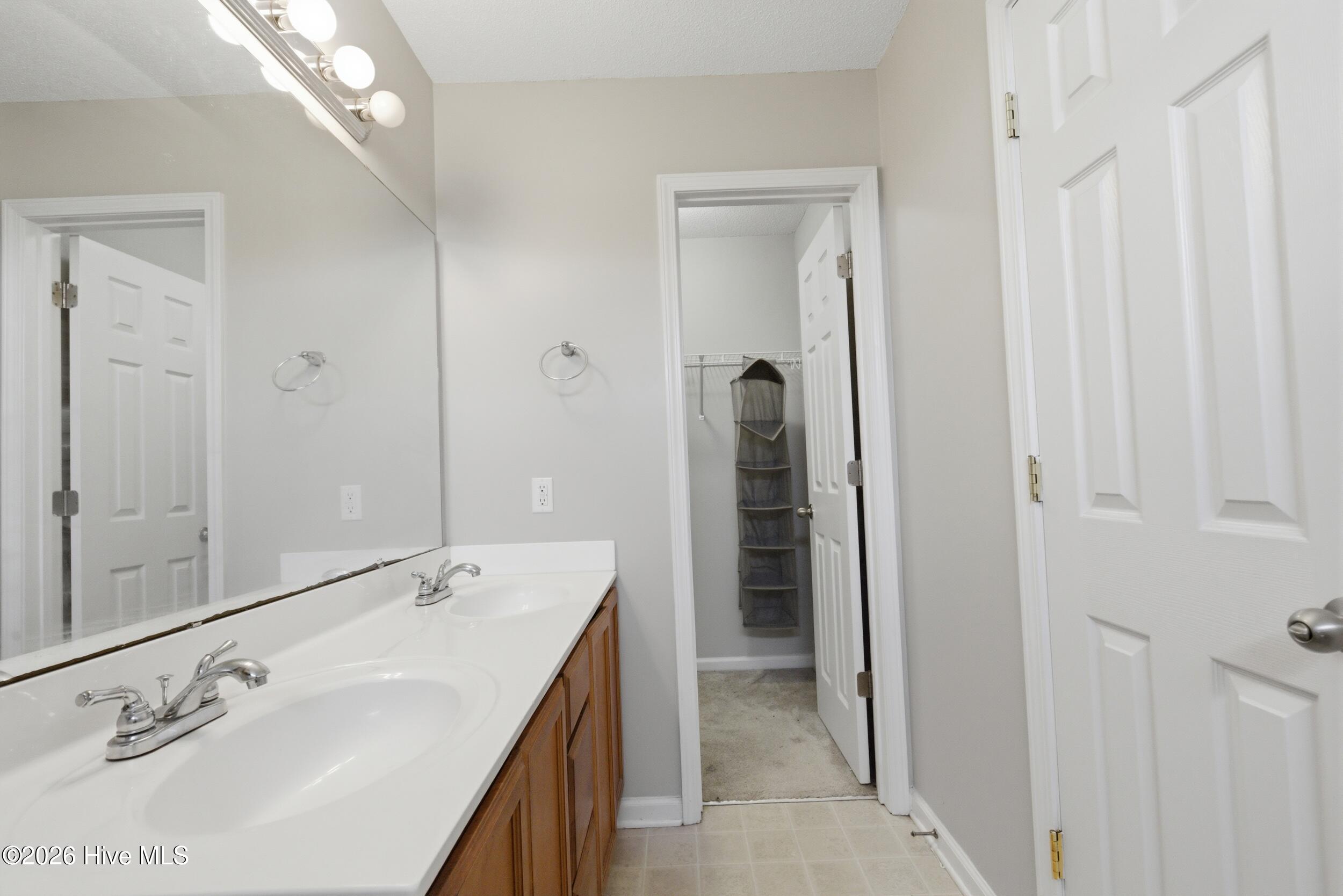 105 Starkys Creek Court,Maysville