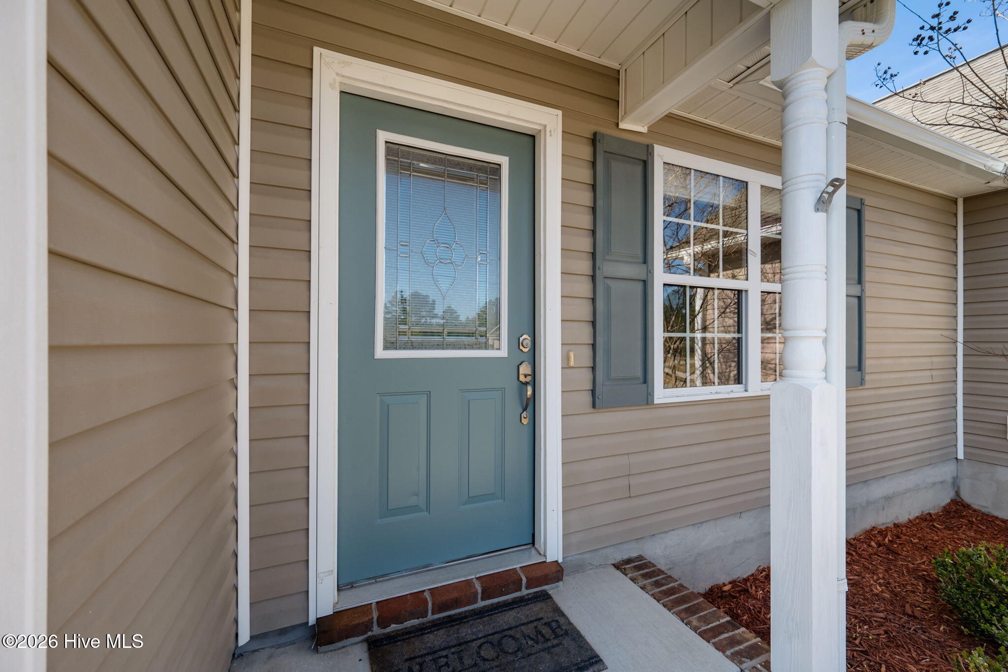 100562180 | Photo 33