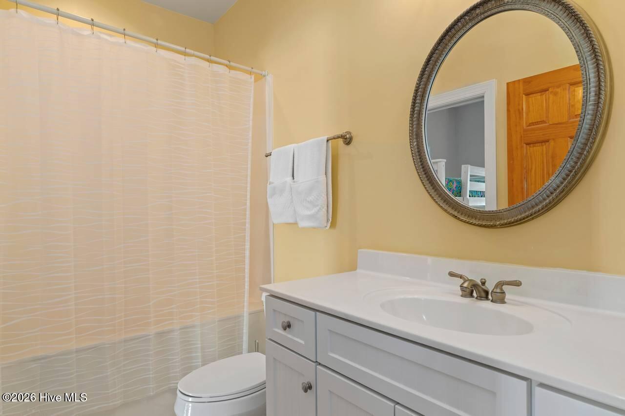 4204 Emerald Drive,Emerald Isle