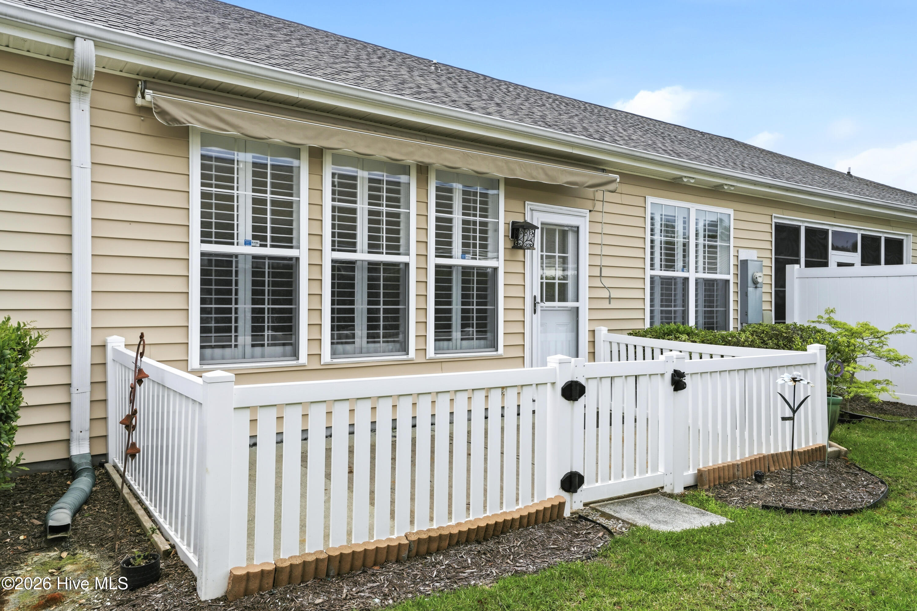 100564881 | Photo 39