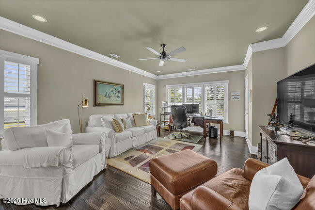 100528964 | Photo 31