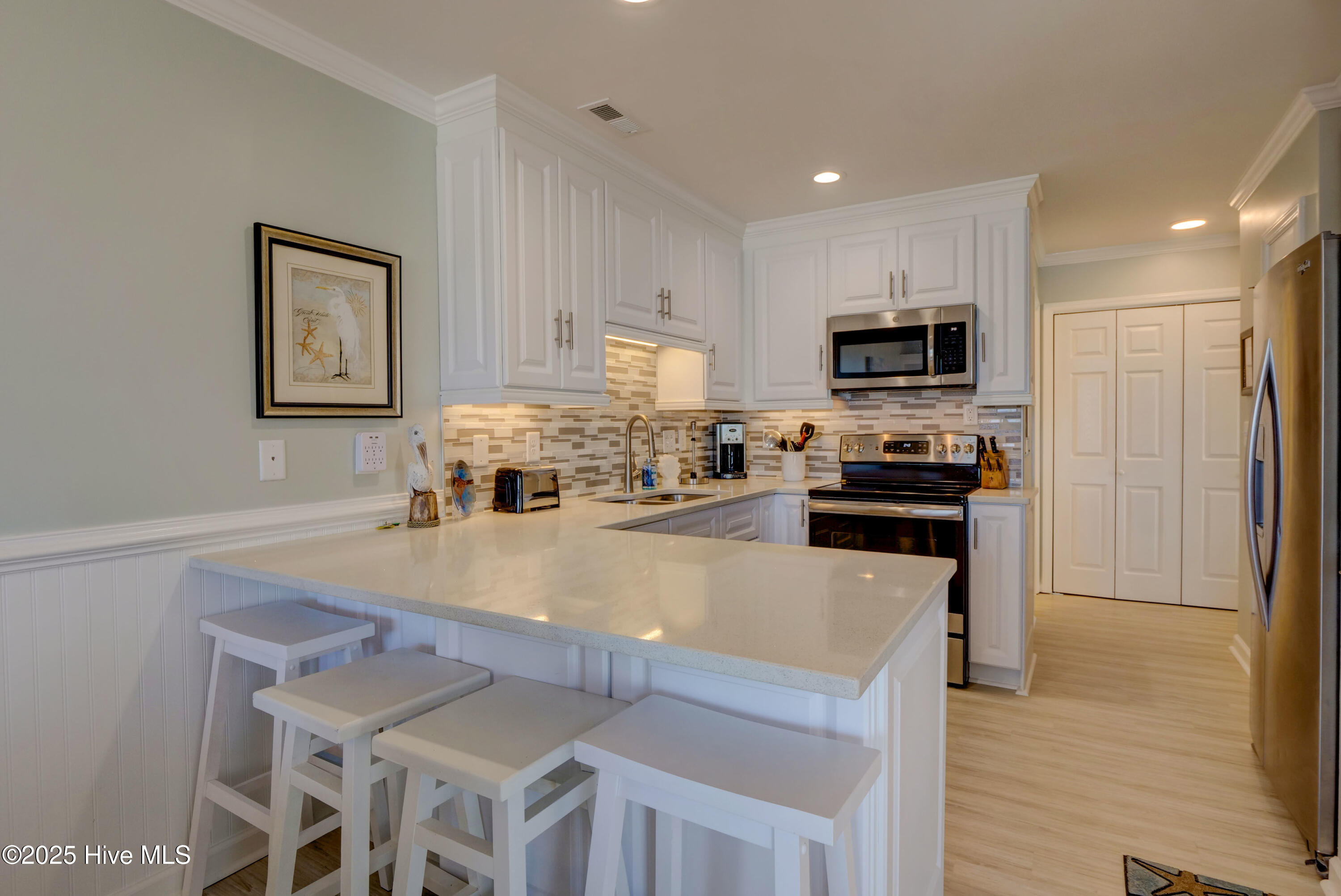 100521295 | Photo 17