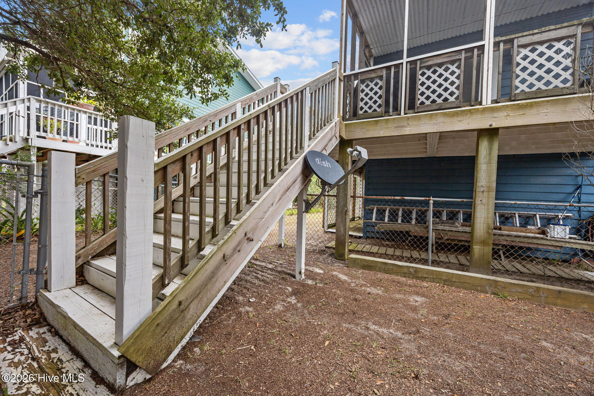 100551213 | Photo 45