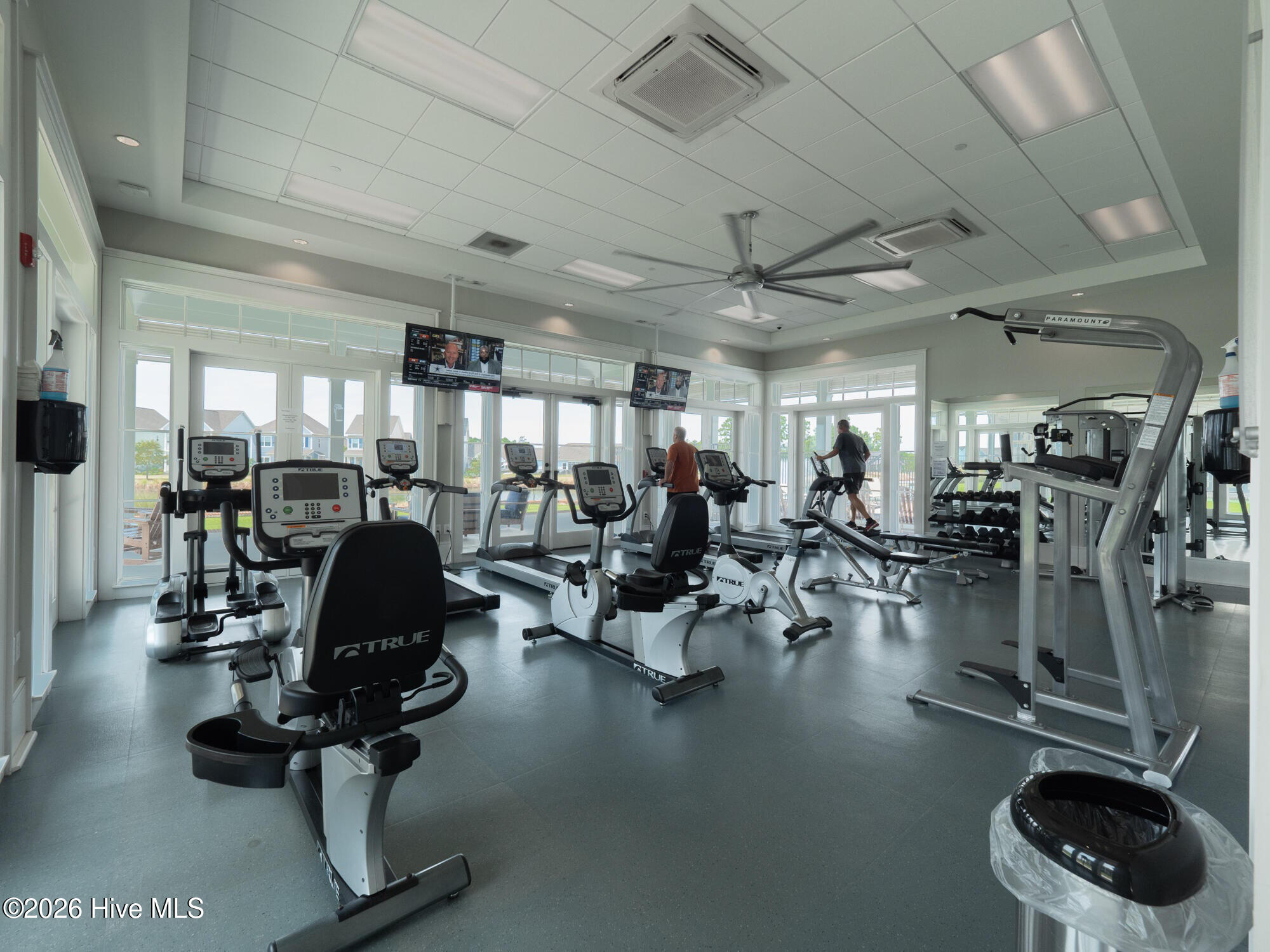 100556500 | Photo 52