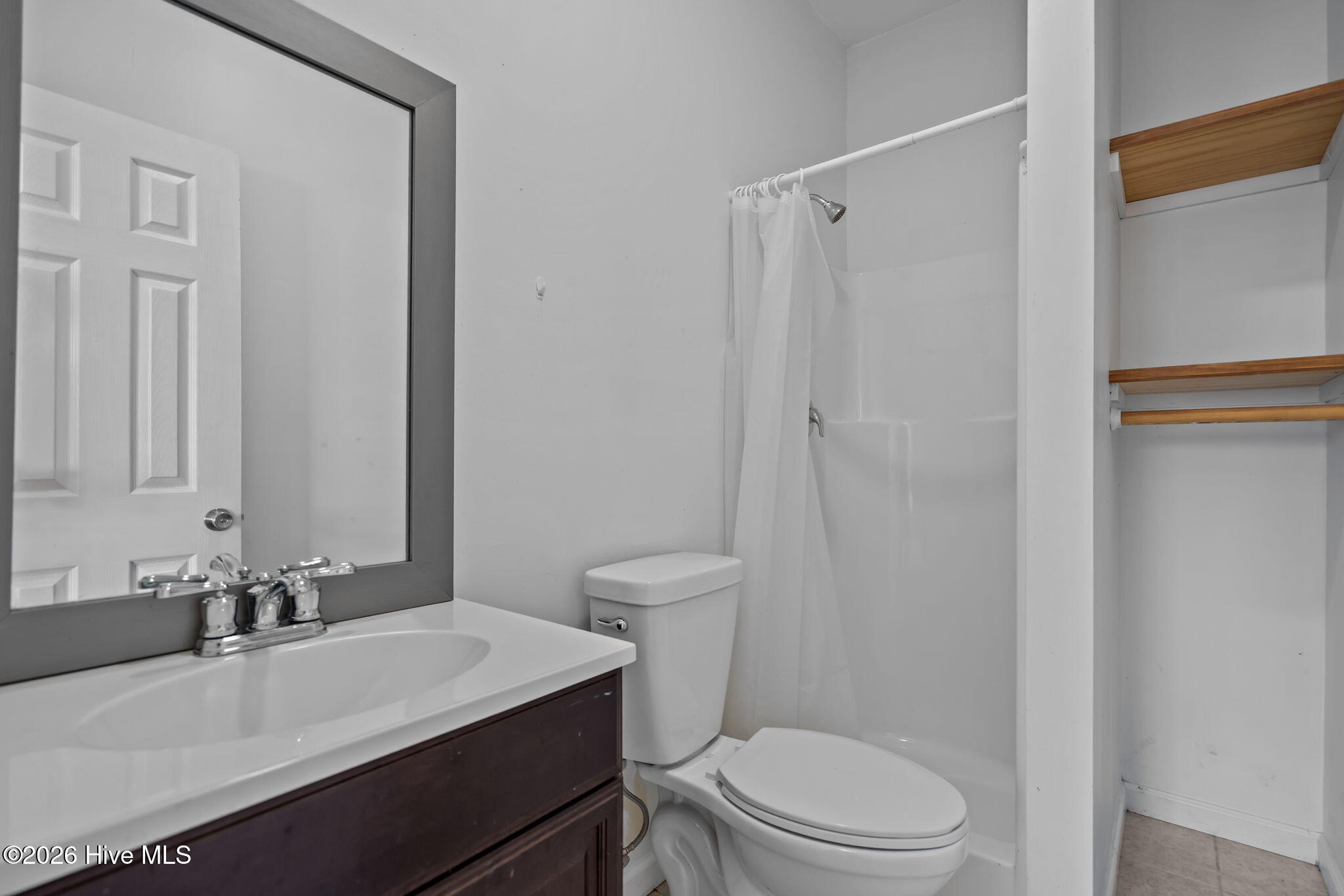 100525803 | Photo 61