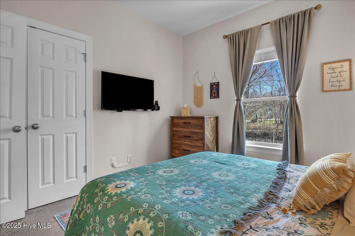 100532414 | Photo 24