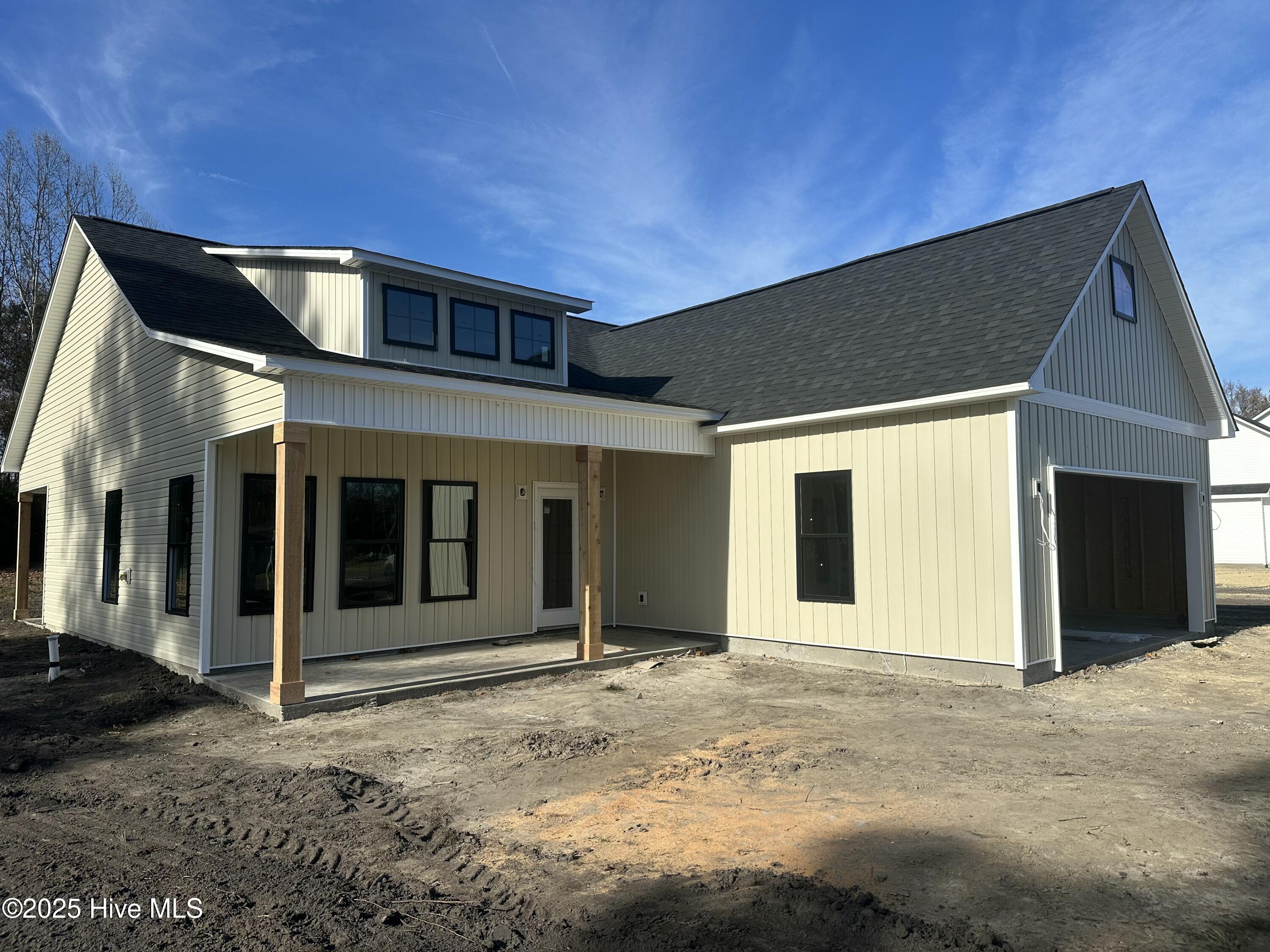 Homes for sale in Beulaville, NC | 1606 S Nc 41 & 111 Hwy, Beulaville, NC 28518 | MLS# 100540196