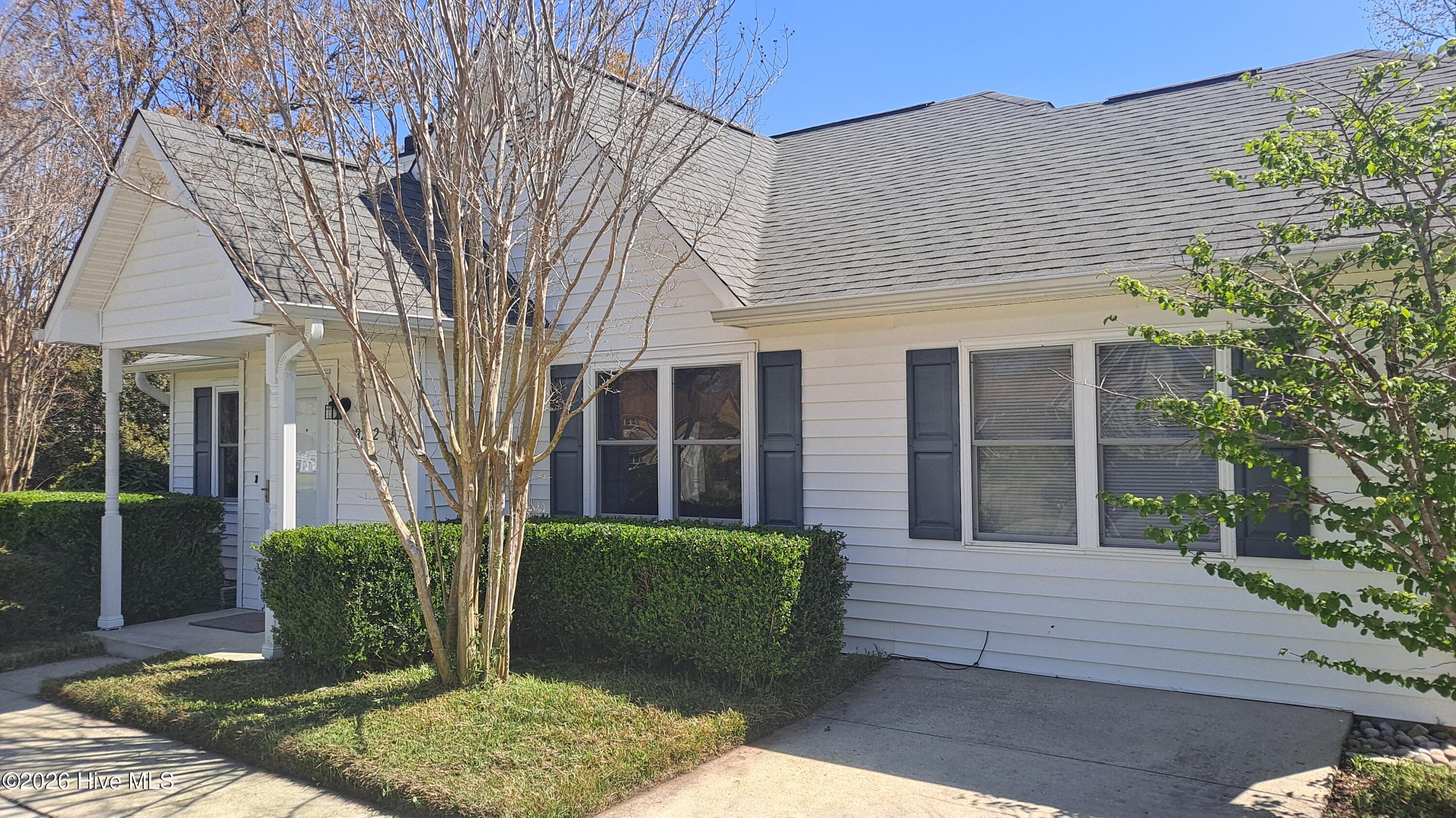 100562478 | Photo 26