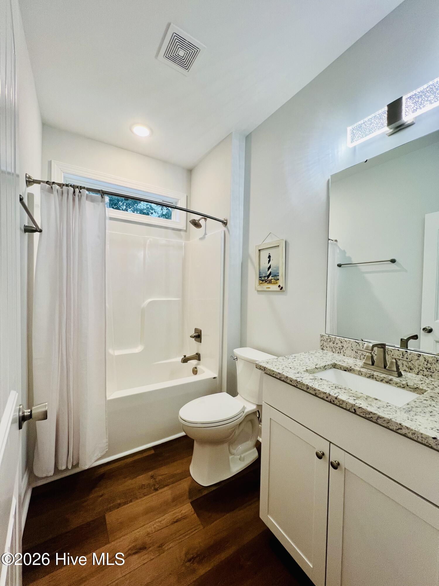 100551731 | Photo 19