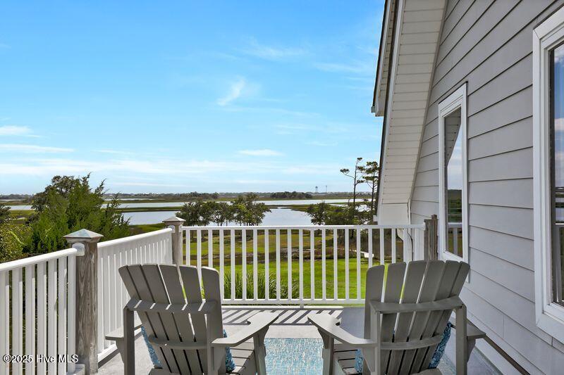 100533910 | Photo 50