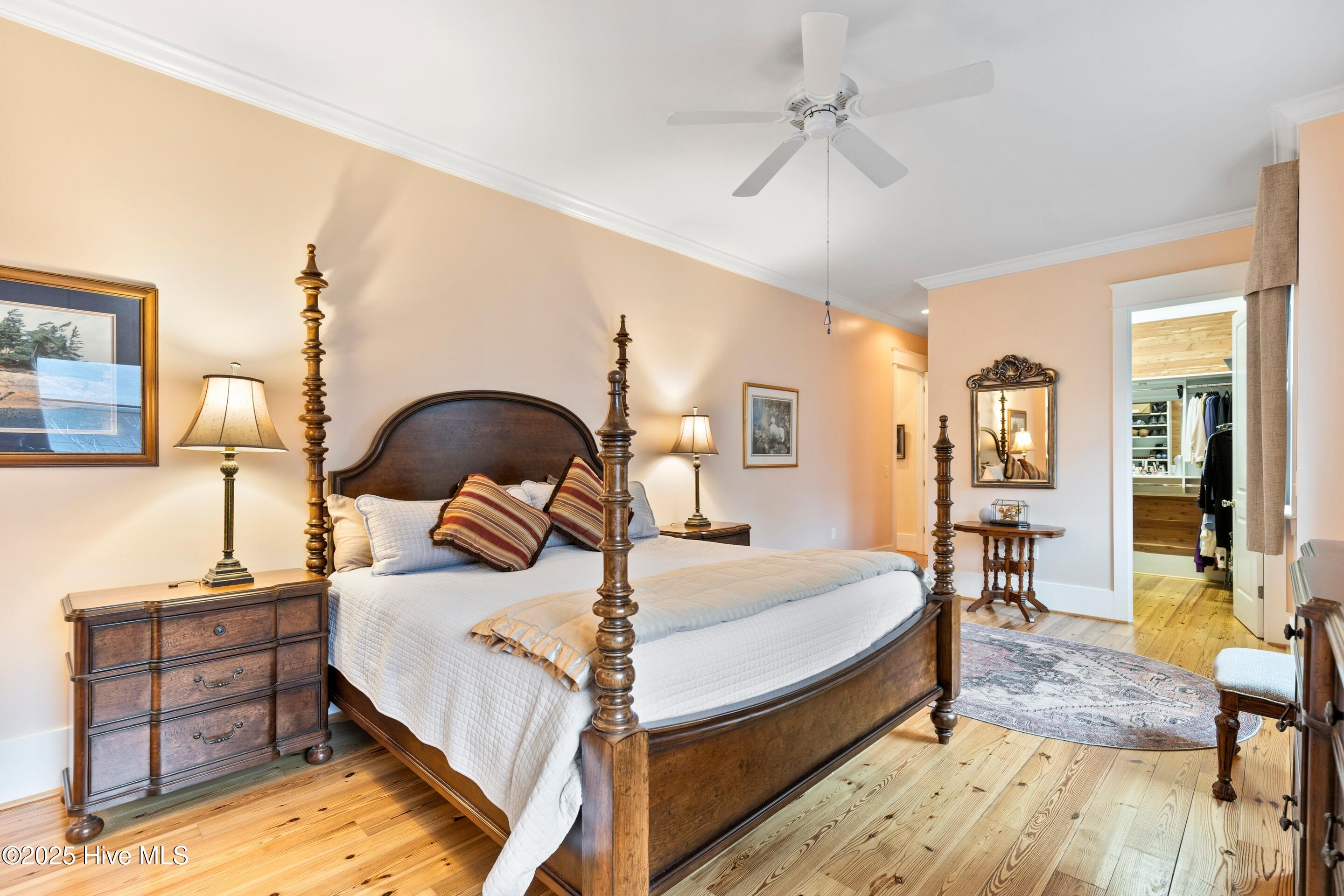 100544140 | Photo 46