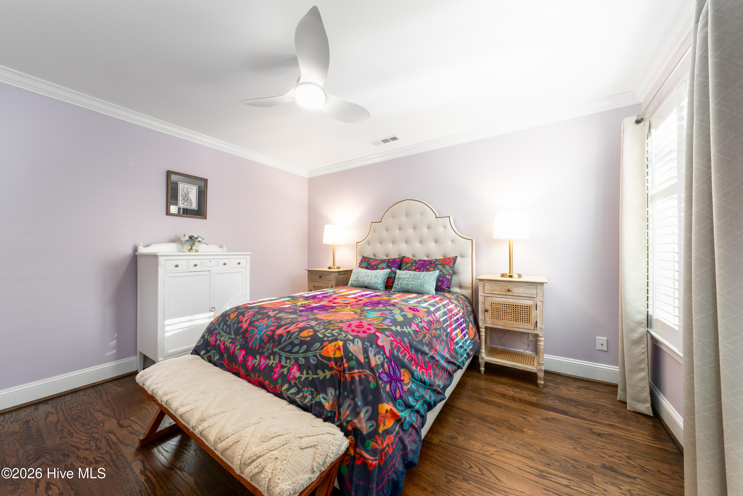 100553982 | Photo 26