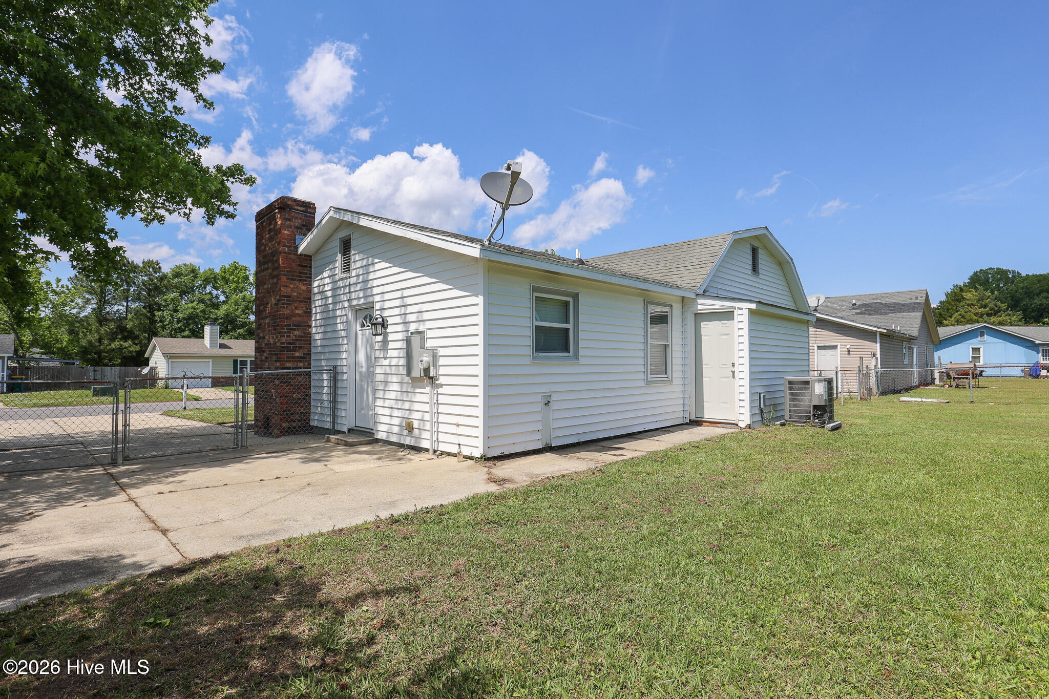 453 Hunting Green Drive,Jacksonville