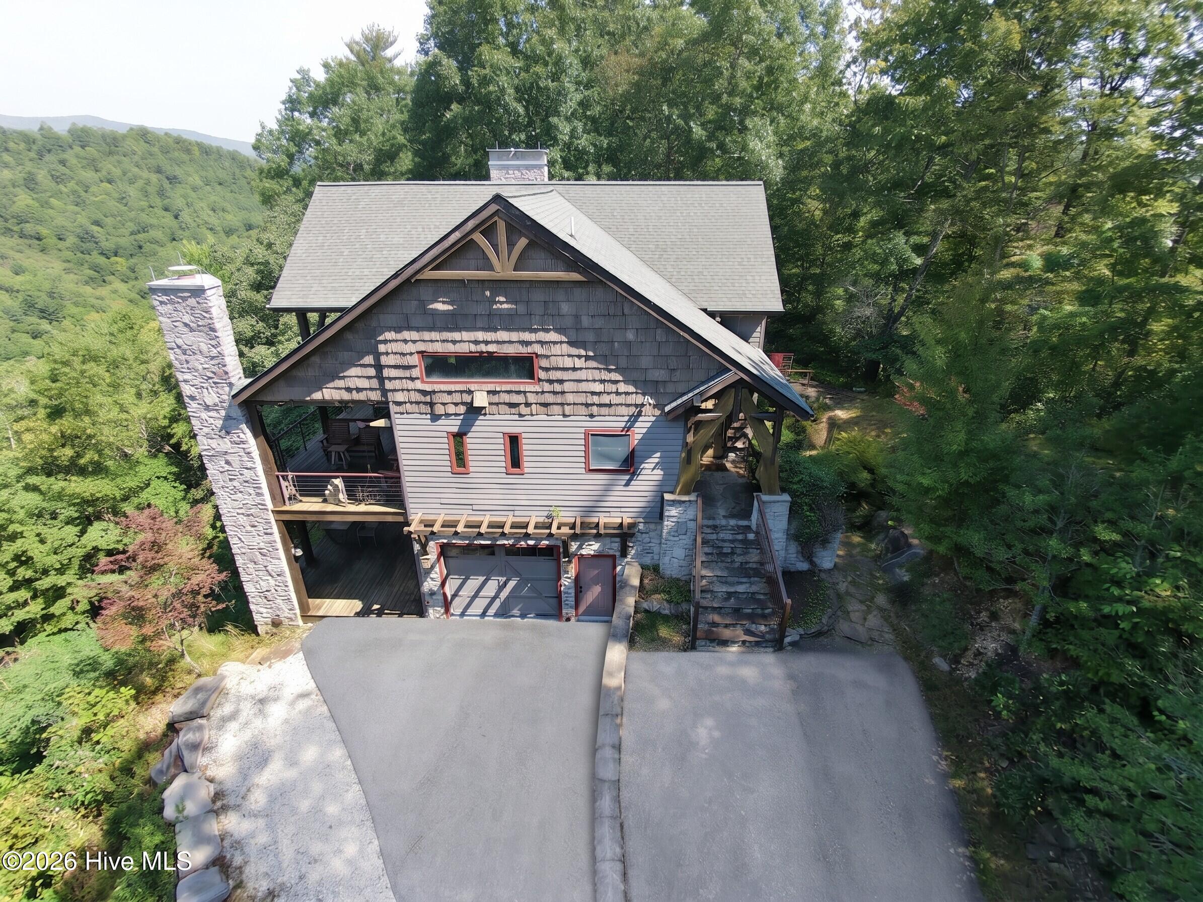 Photo 3 of Single family home for sale at 170 Polaris Wy, Topton, NC 28781 | MLS# 98523857 | Listing updated on 2026-09-04