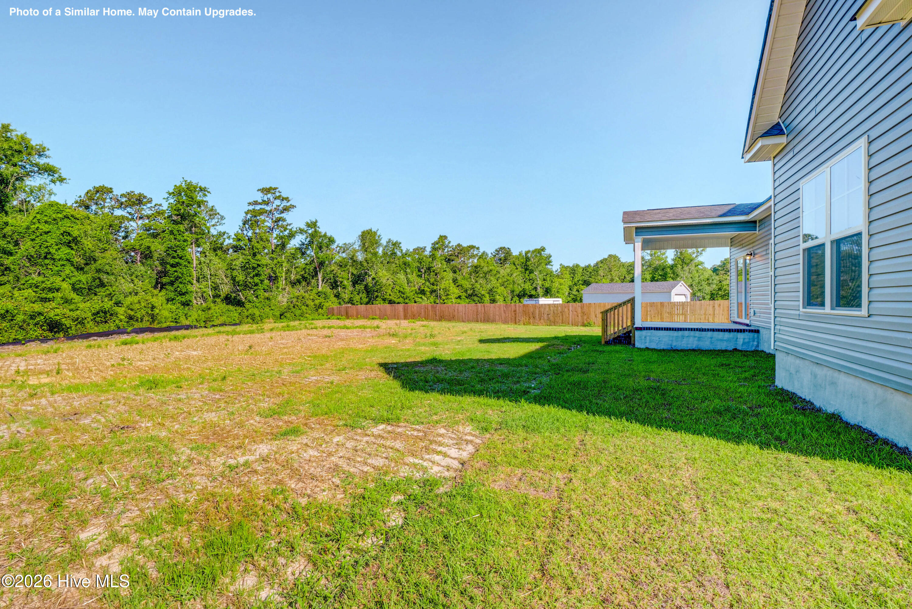 100567172 | Photo 32