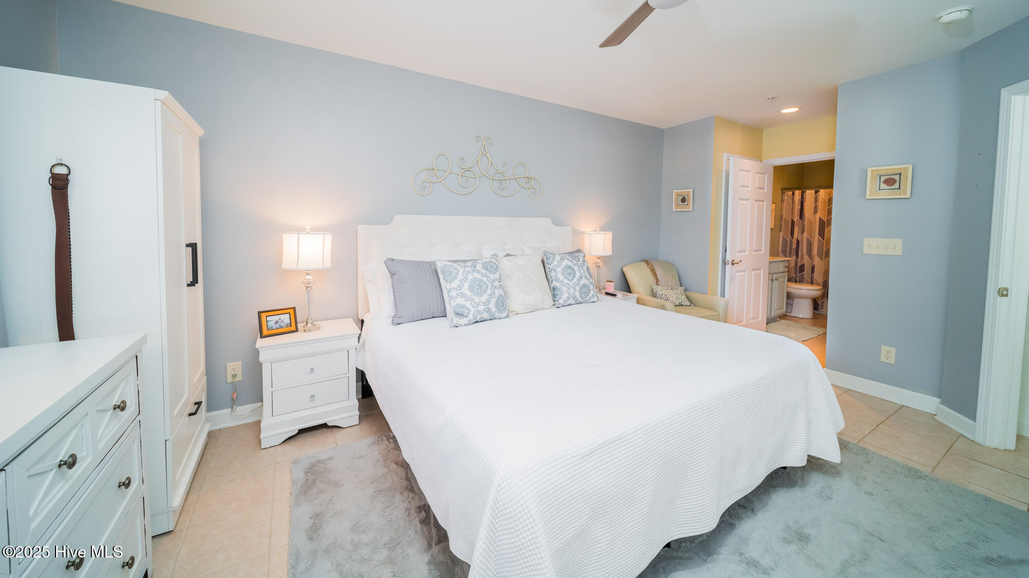 100543233 | Photo 18