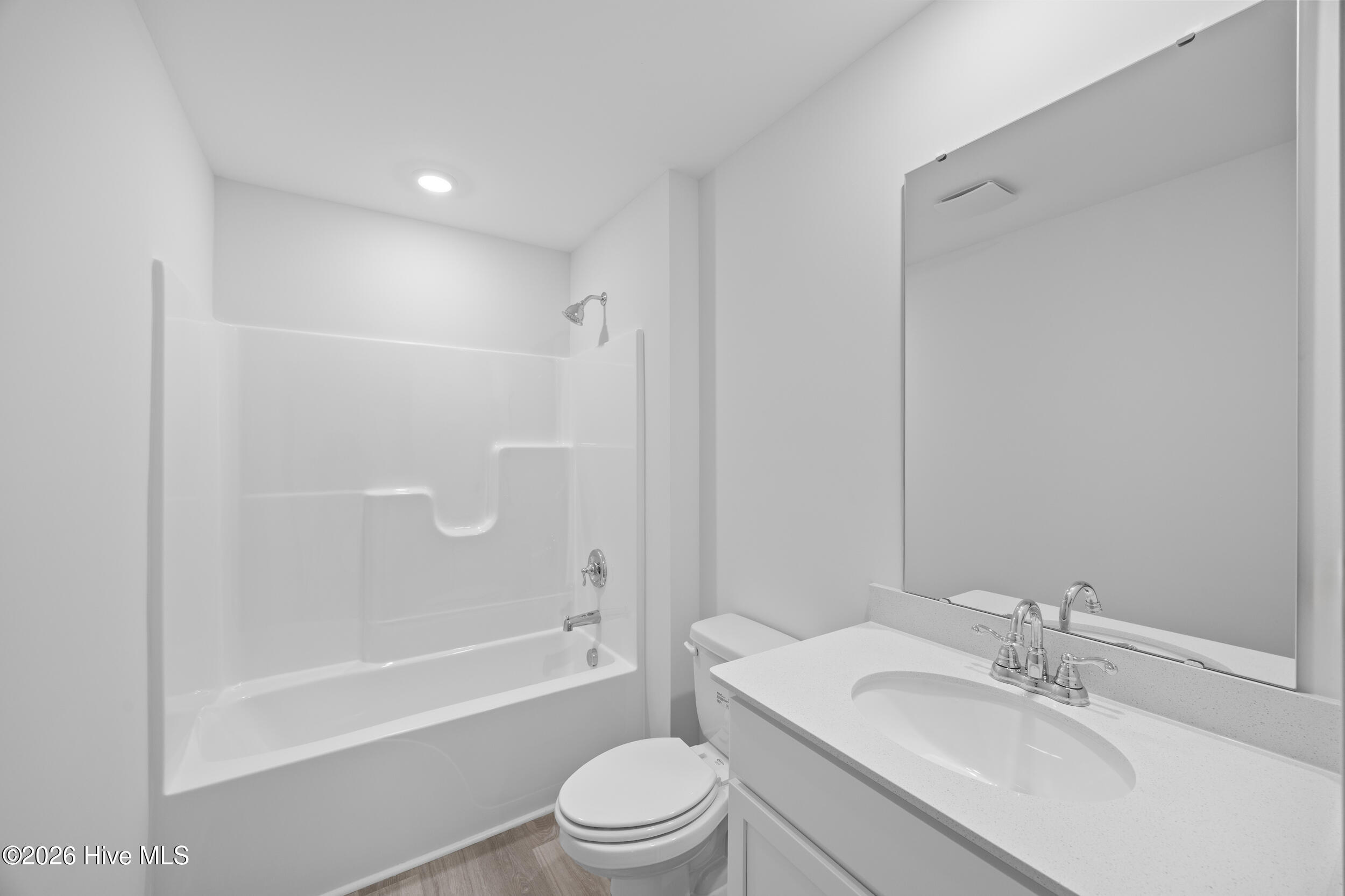 100554421 | Photo 13