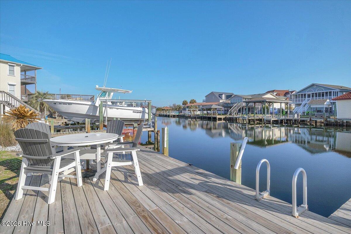 100559850 | Photo 80