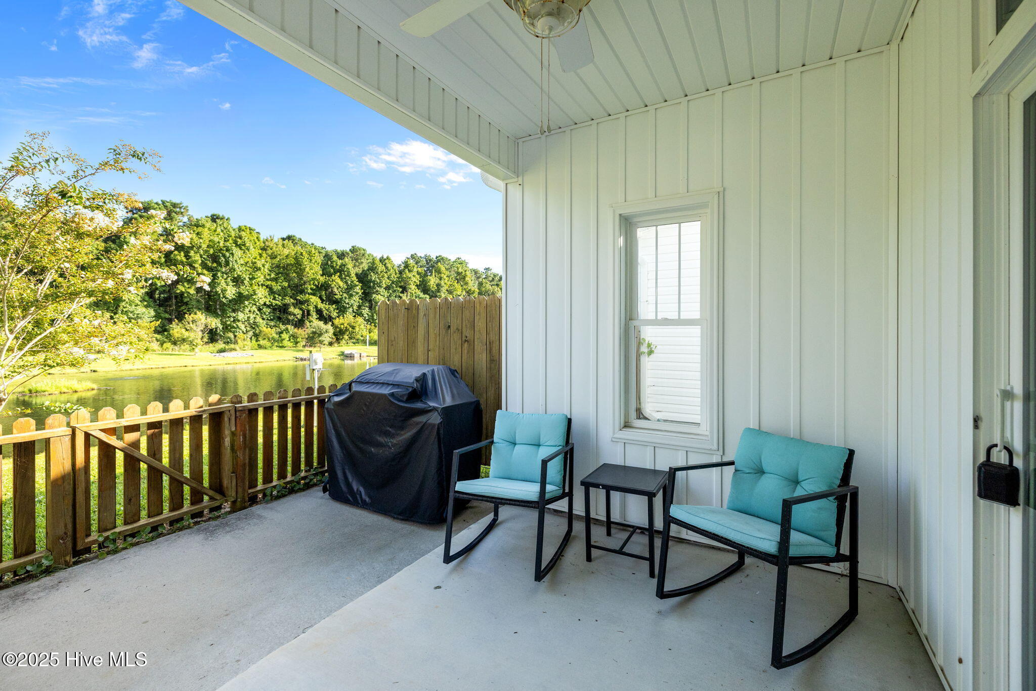 Homes for sale in Beaufort, NC | 702 Pirates Landing Dr, Beaufort, NC 28516 | MLS# 100526827