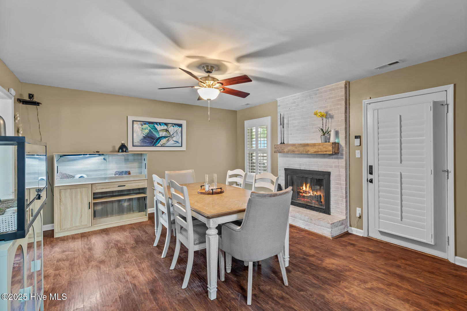 100522484 | Photo 23