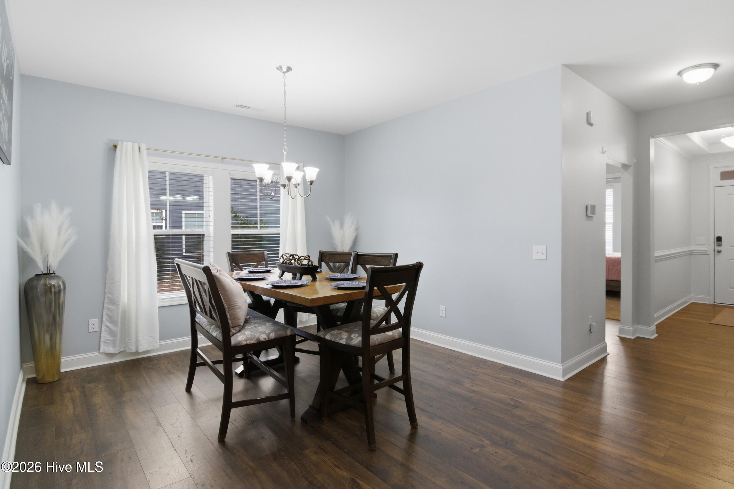 100556252 | Photo 12