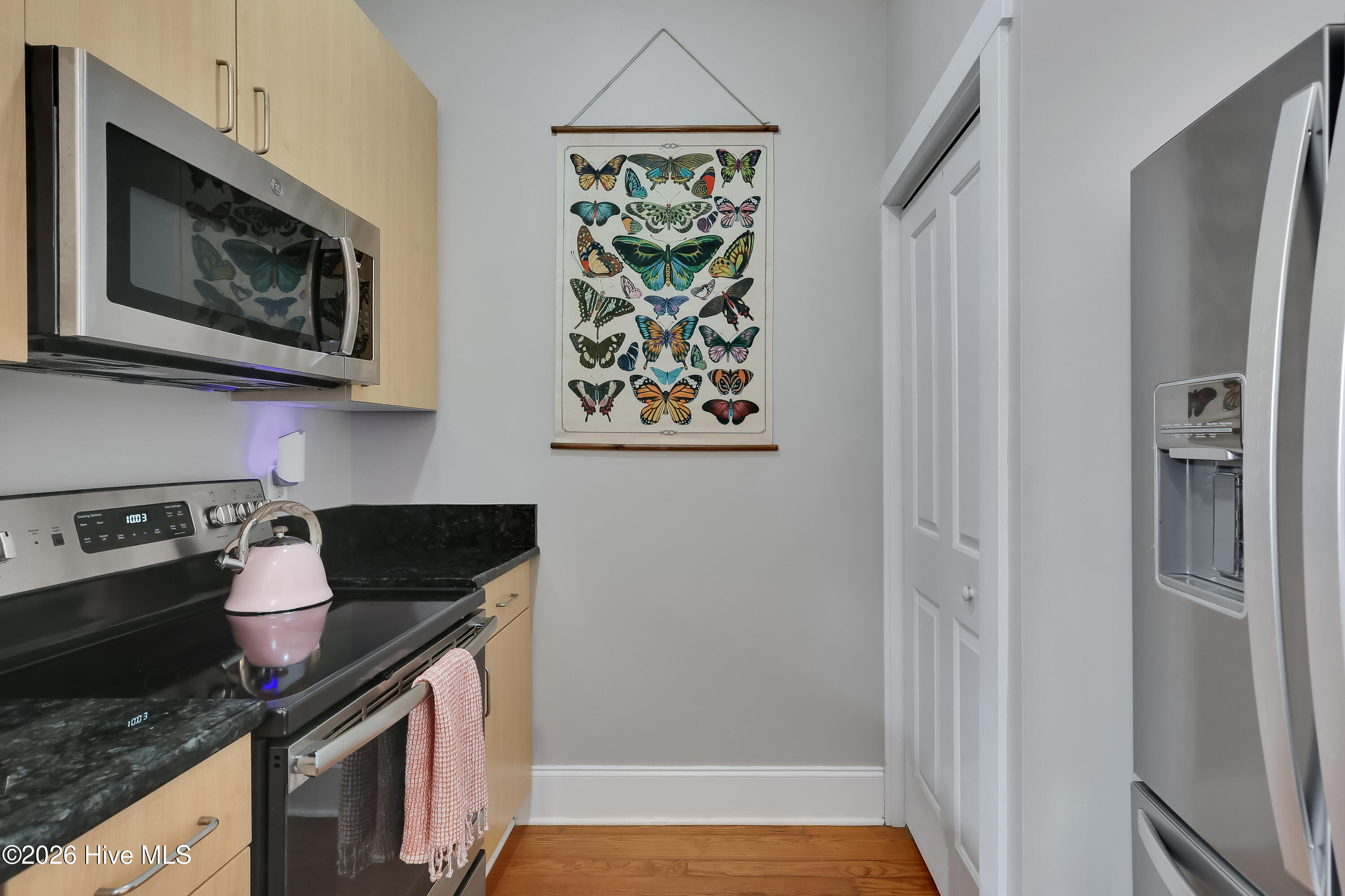 100553344 | Photo 13