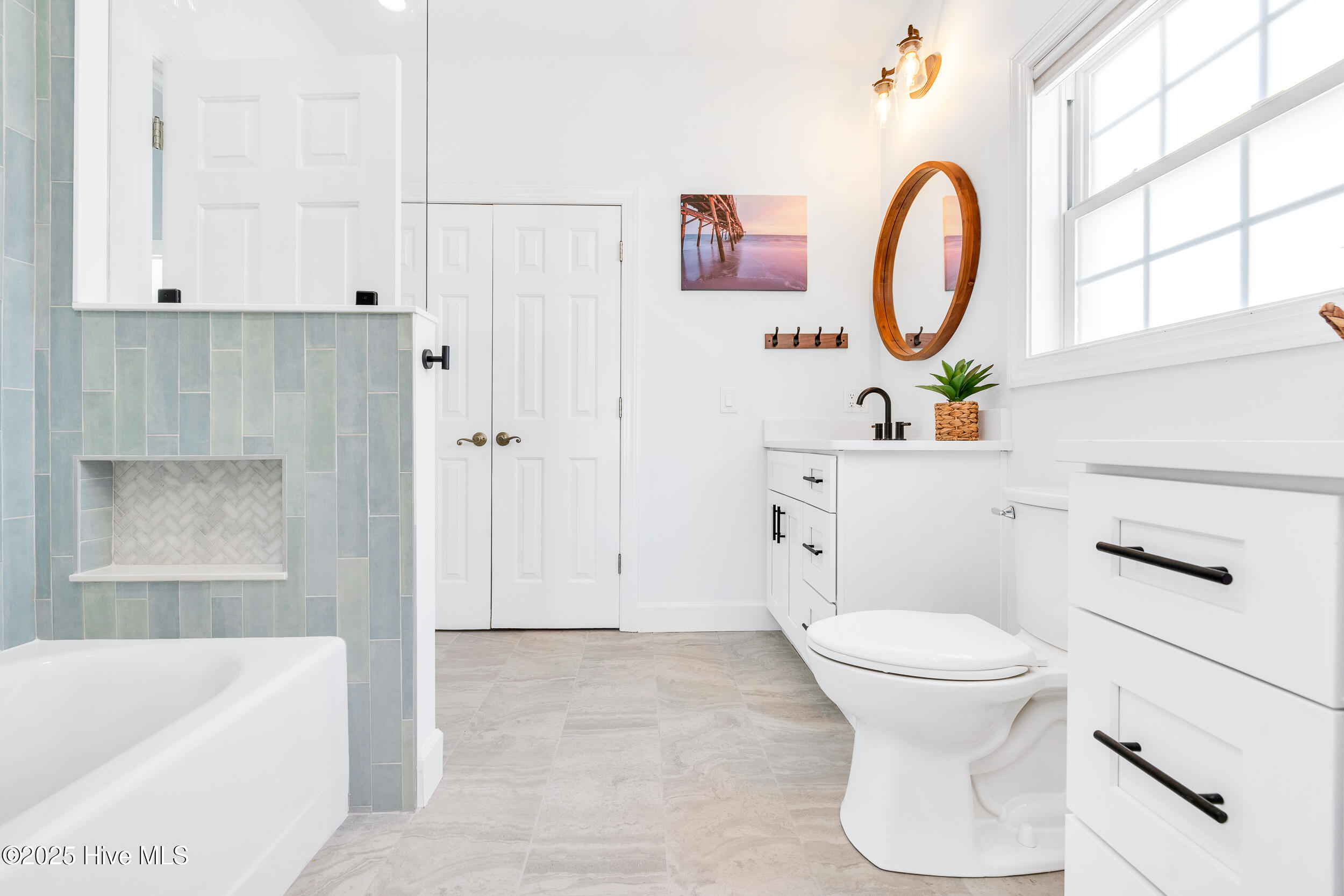 100500565 | Photo 36