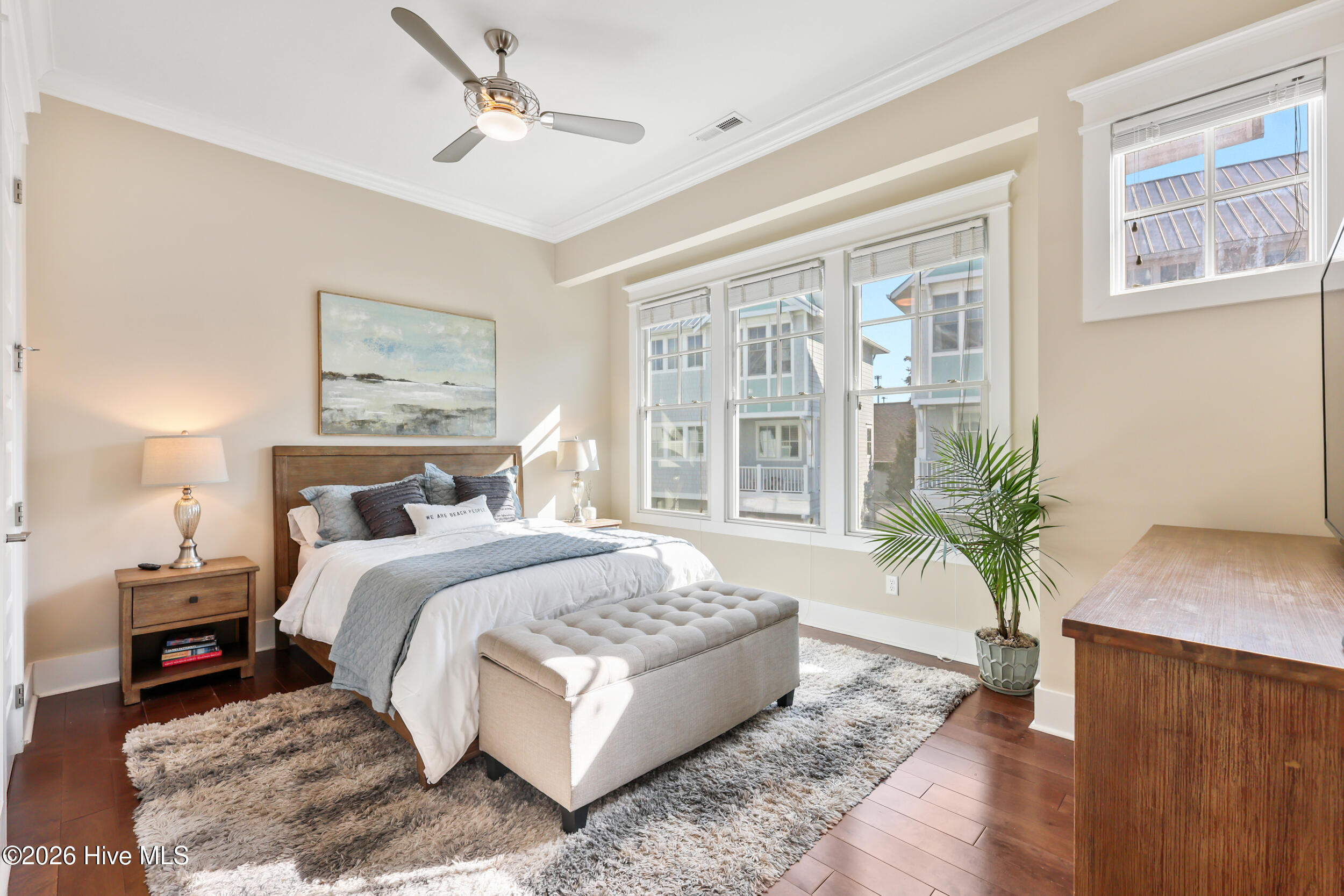 100553548 | Photo 29