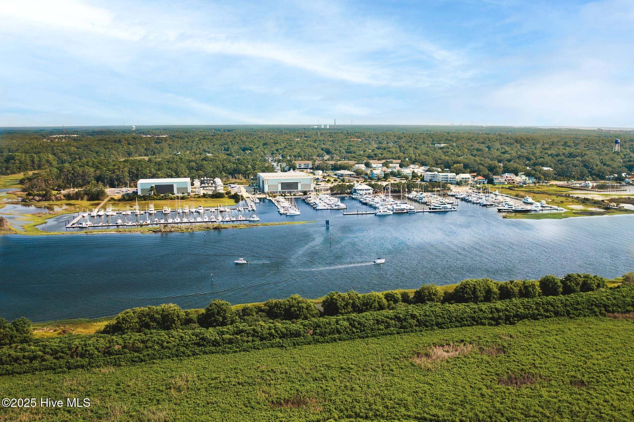 100542890 | Photo 14