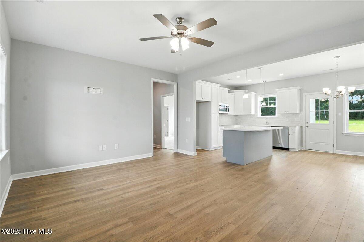 08-100 Sagewood Dr-8