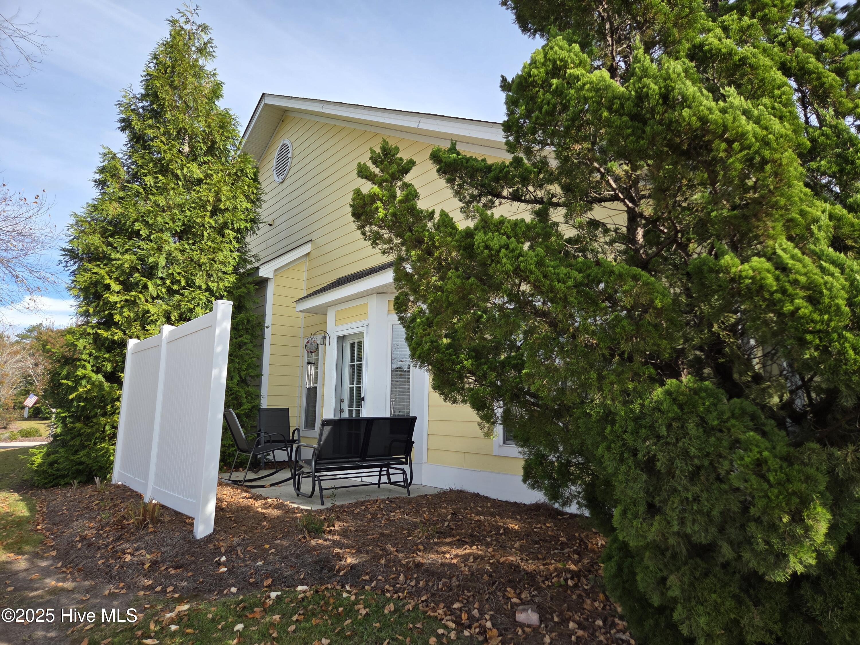 Homes for sale in Newport, NC | 400 Jade Cvs, Newport, NC 28570 | MLS# 100538280