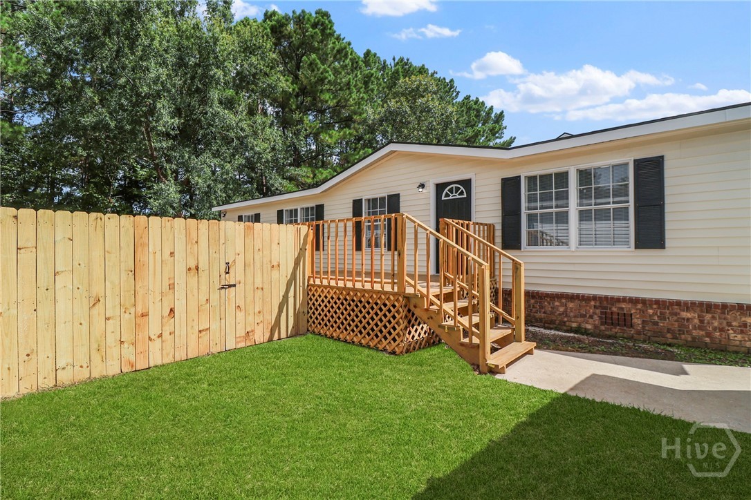 Property at 285 Rushing Street