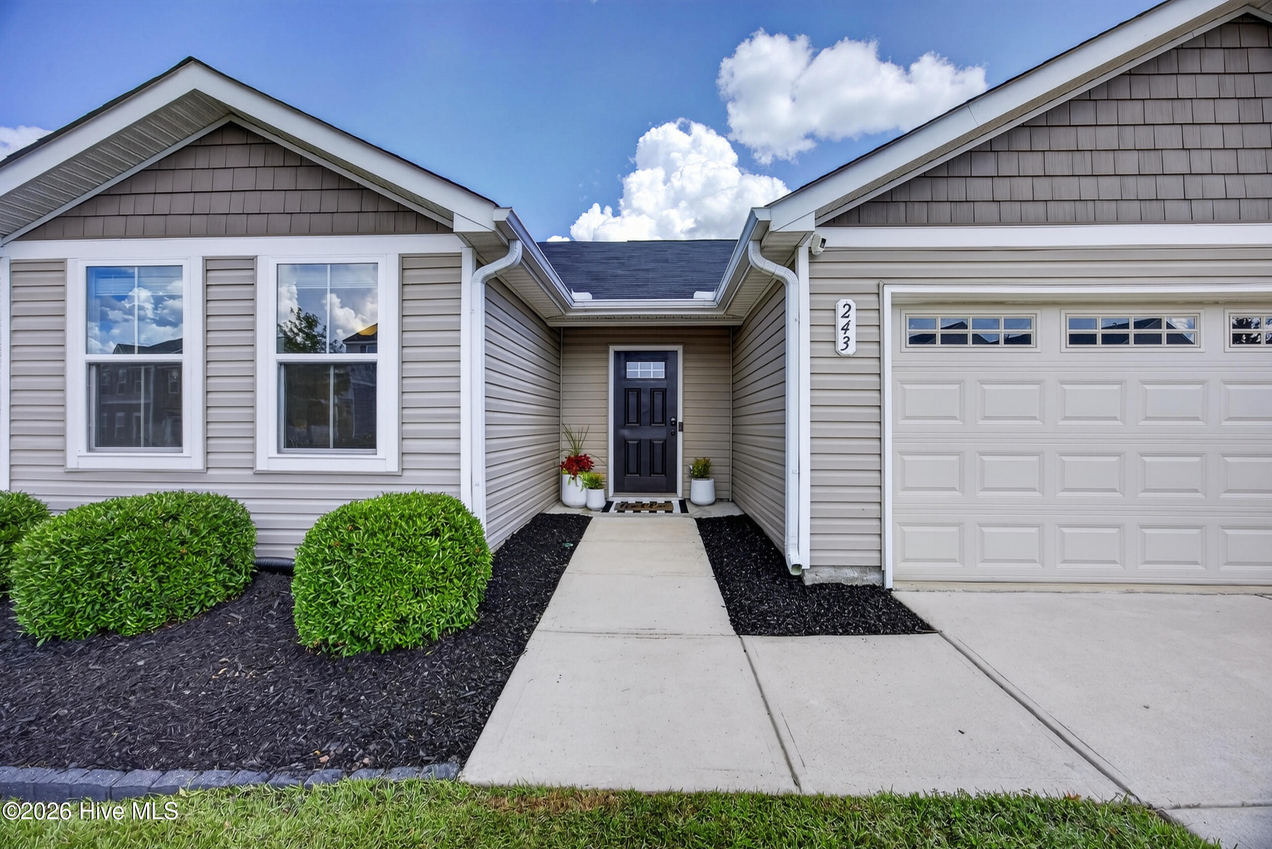 Photo 3 of Single family home for sale at 243 Mesa Verde Dr, Lexington, SC 29073 | MLS# 100604088 | Listing updated on 2026-09-28