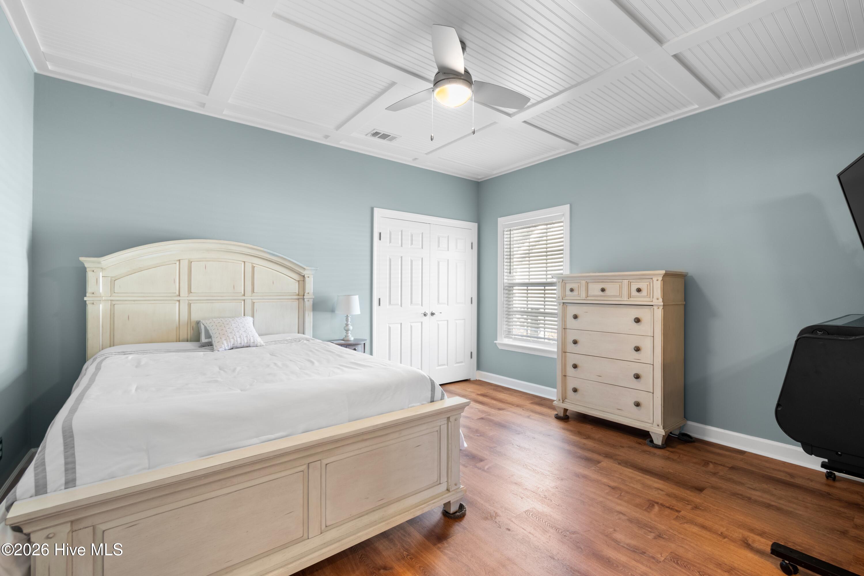 100564906 | Photo 32