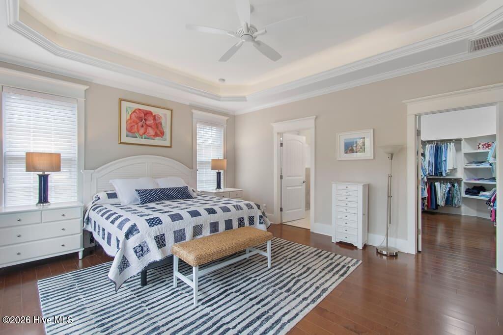 100562919 | Photo 41